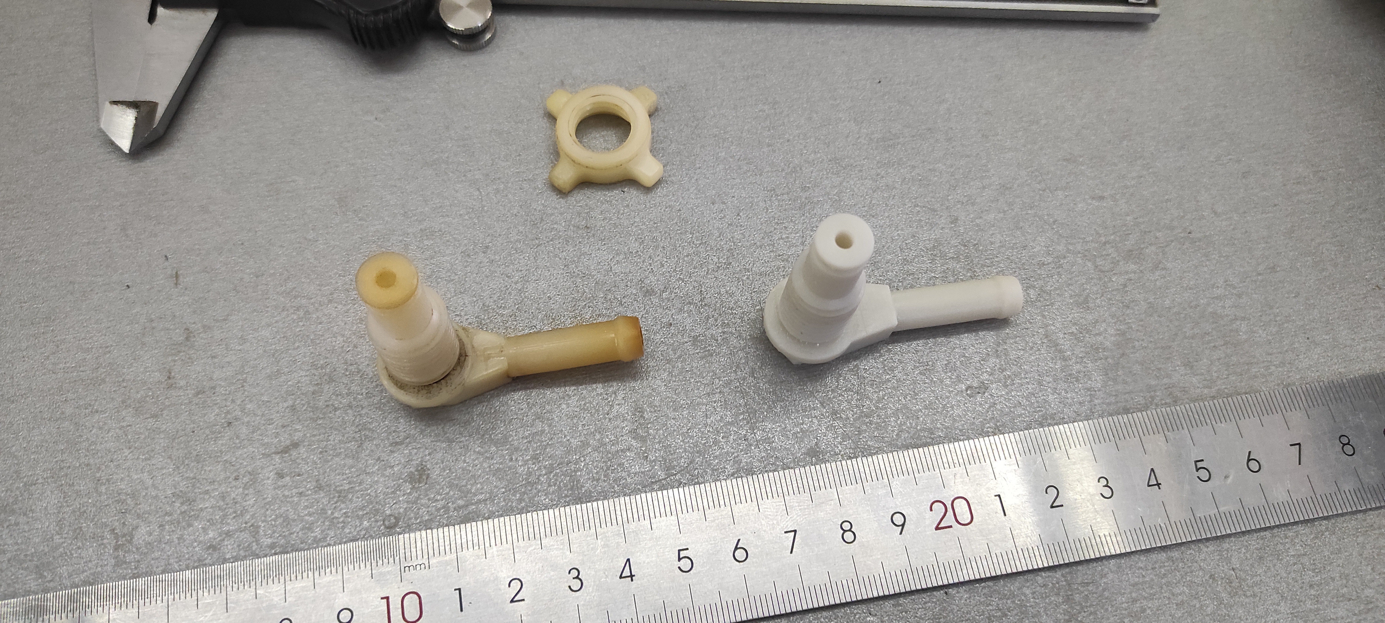 Fuel line connector for the Toyota Land Cruiser 100 series 3D print model_3