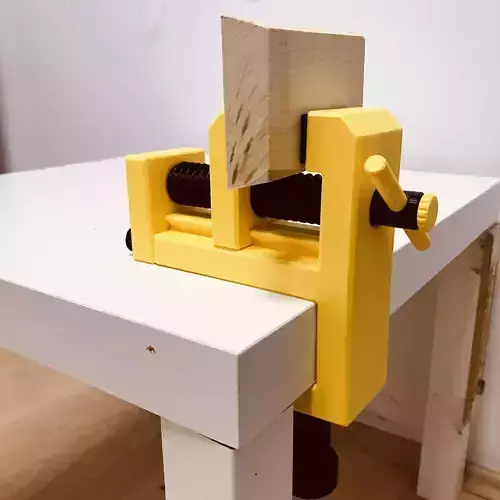  Bench Vice II   travel speed  11 mm per rev 3D print model