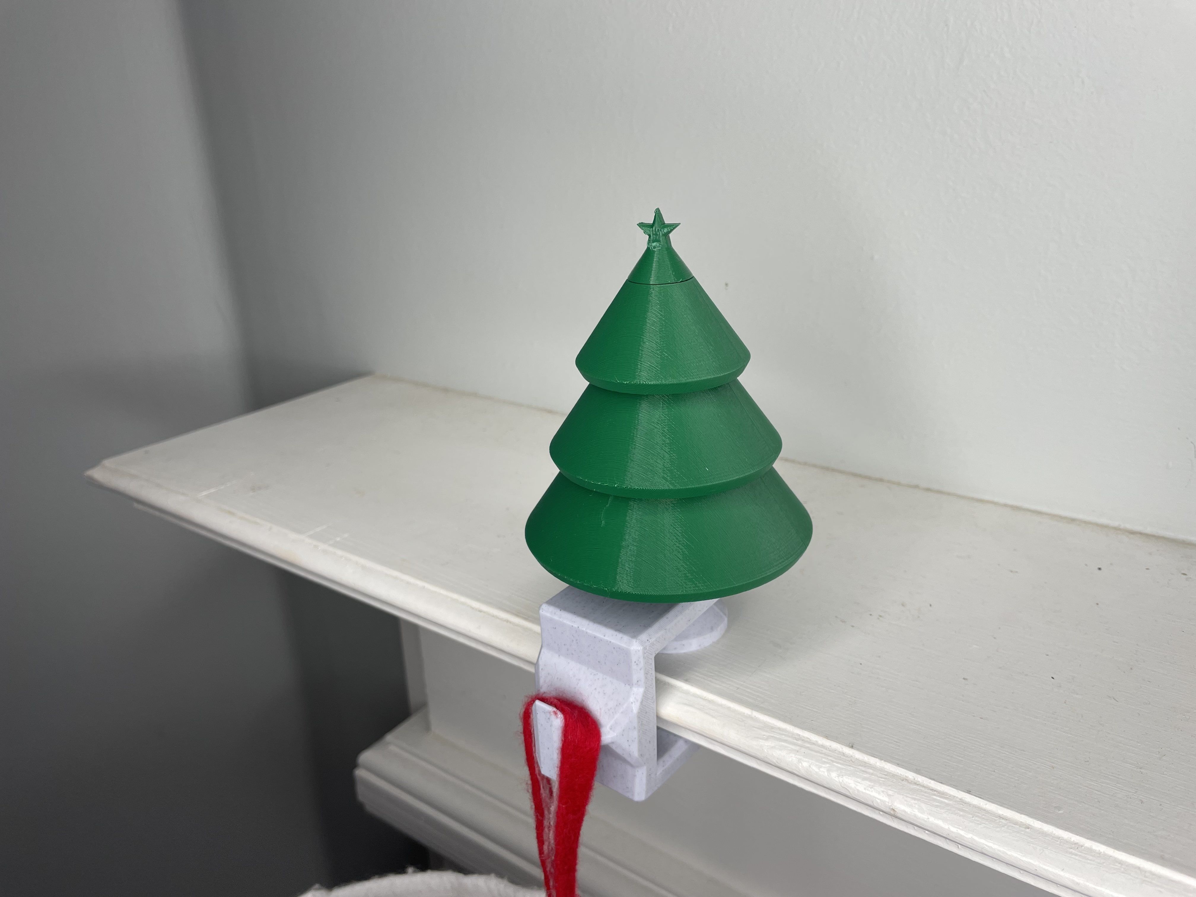 Clamping Christmas Tree Stocking Hanger Free 3D print model_5