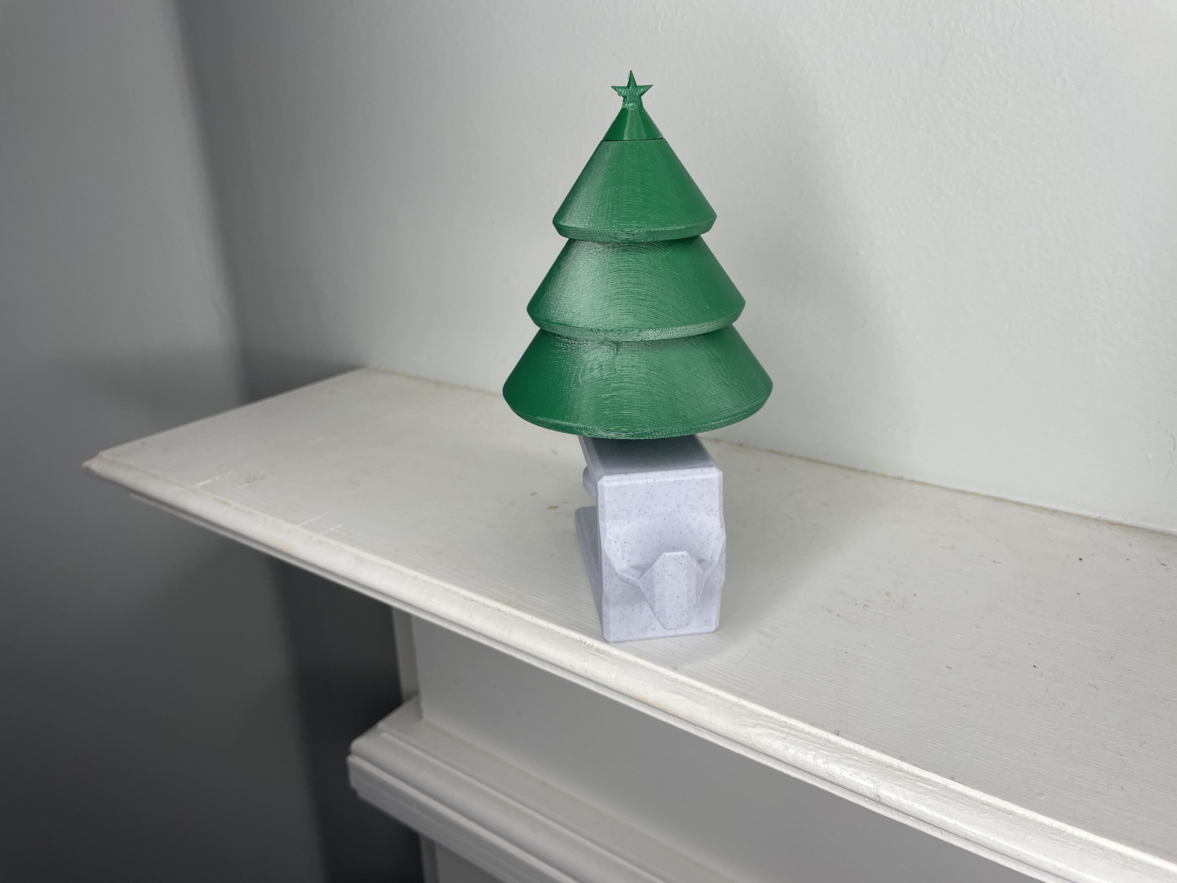 Clamping Christmas Tree Stocking Hanger Free 3D print model_2