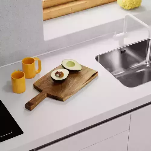 polypasta - avocado halves 01 with cutting board