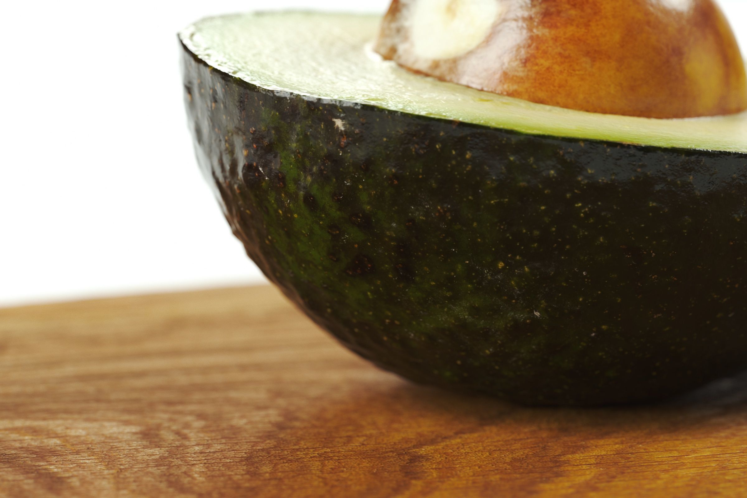 polypasta - avocado halves 01 with cutting board 3D model_5