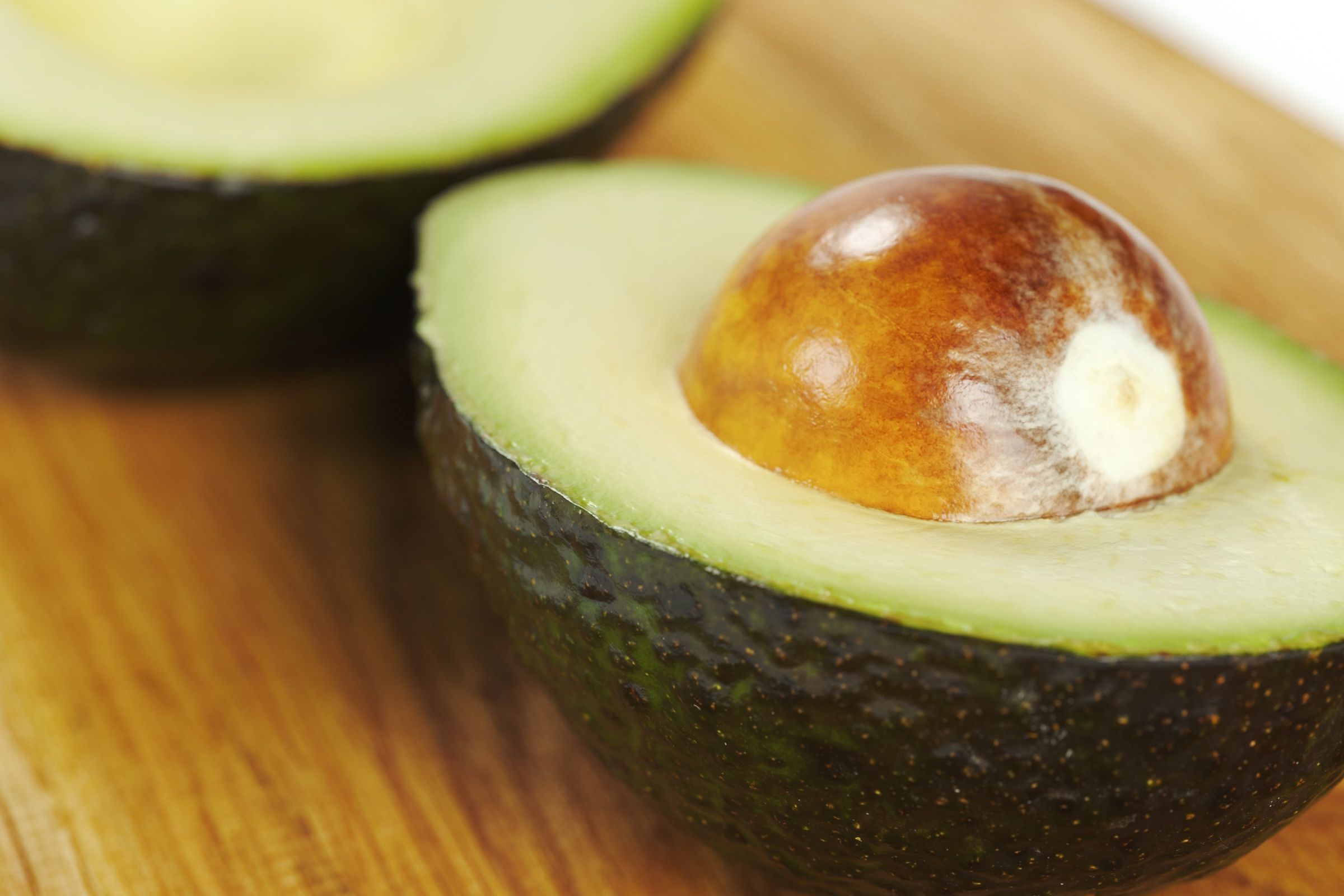 polypasta - avocado halves 01 with cutting board 3D model_6