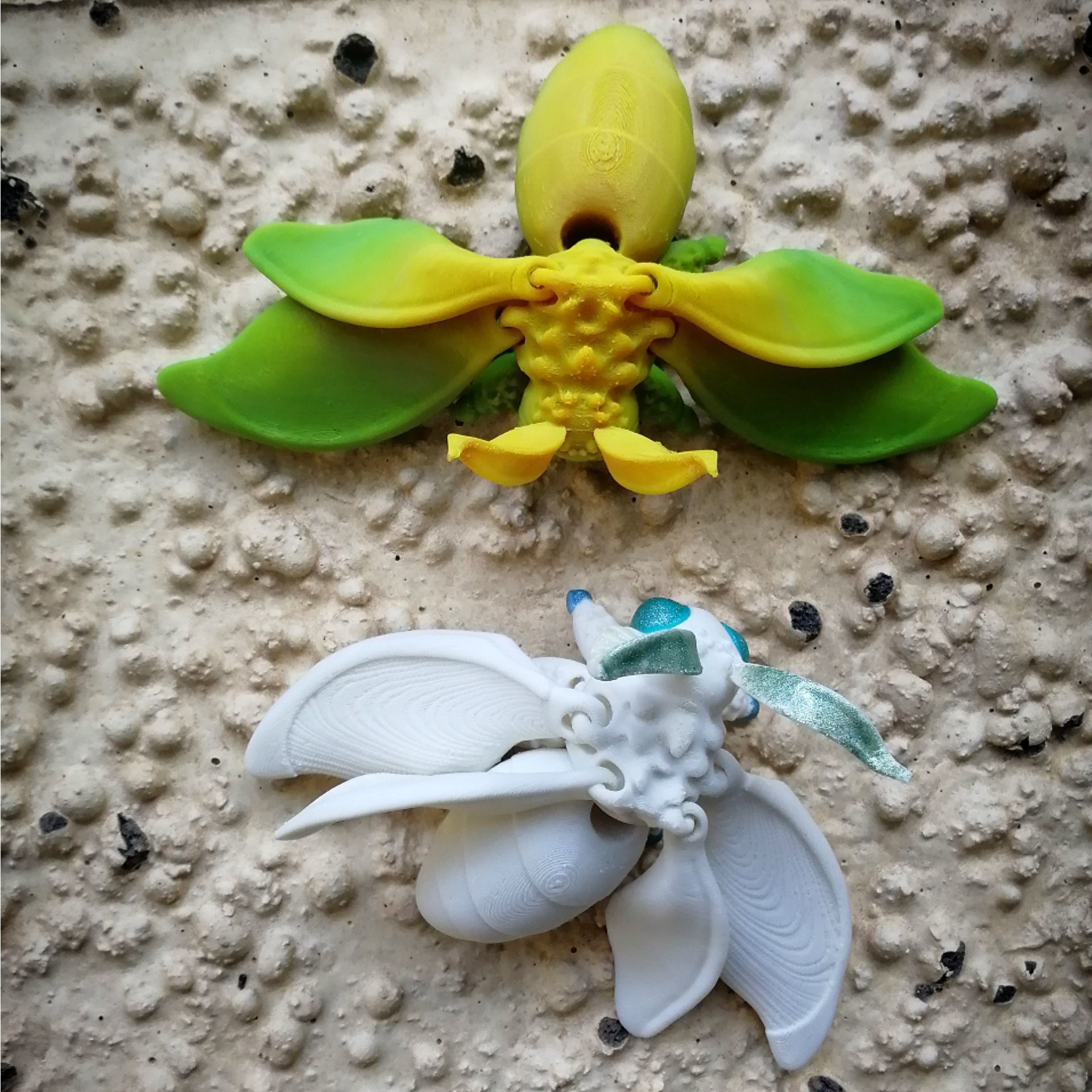 Realistic spongy moth 3D print model_1