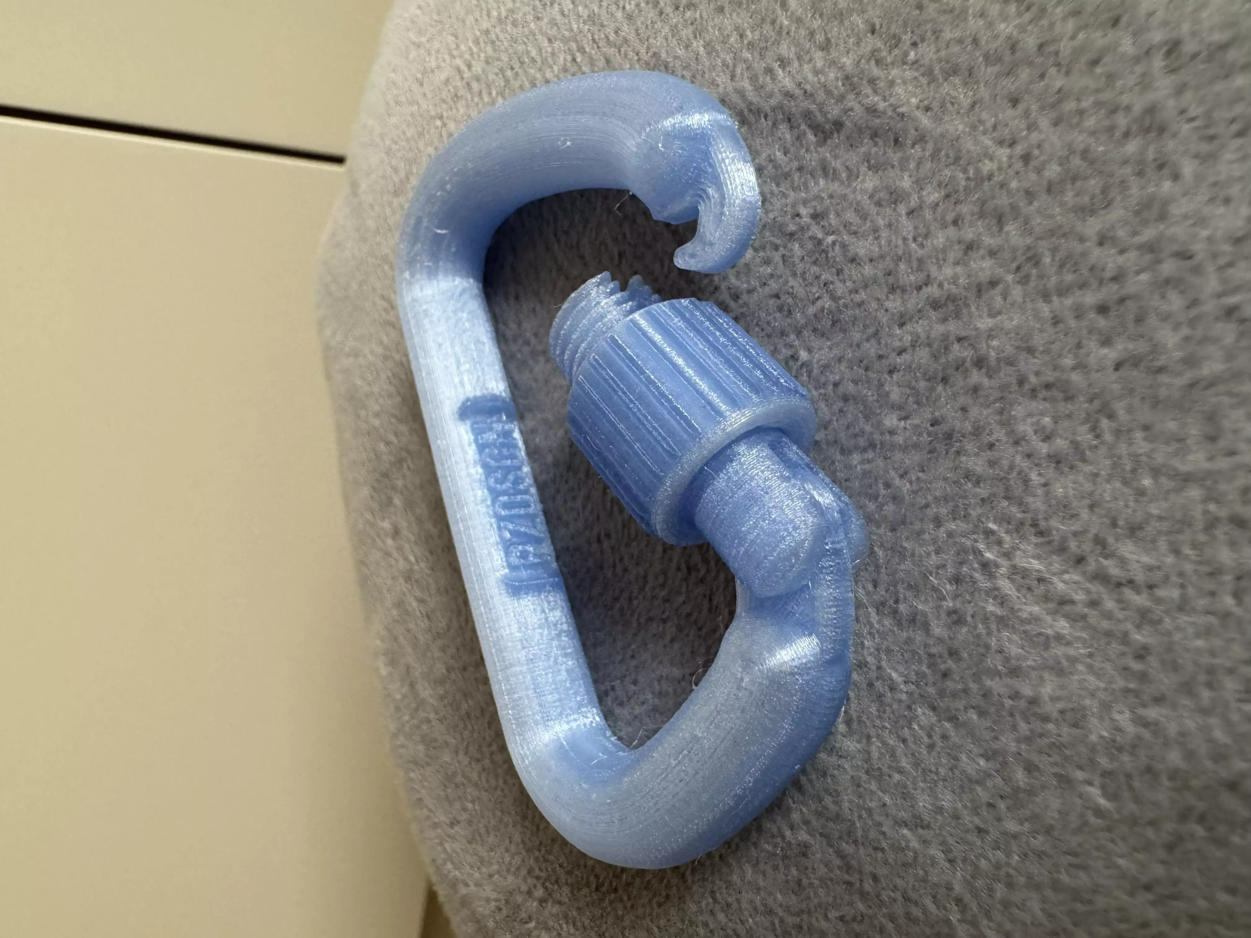 Carabiner Alpine 3D print model_0