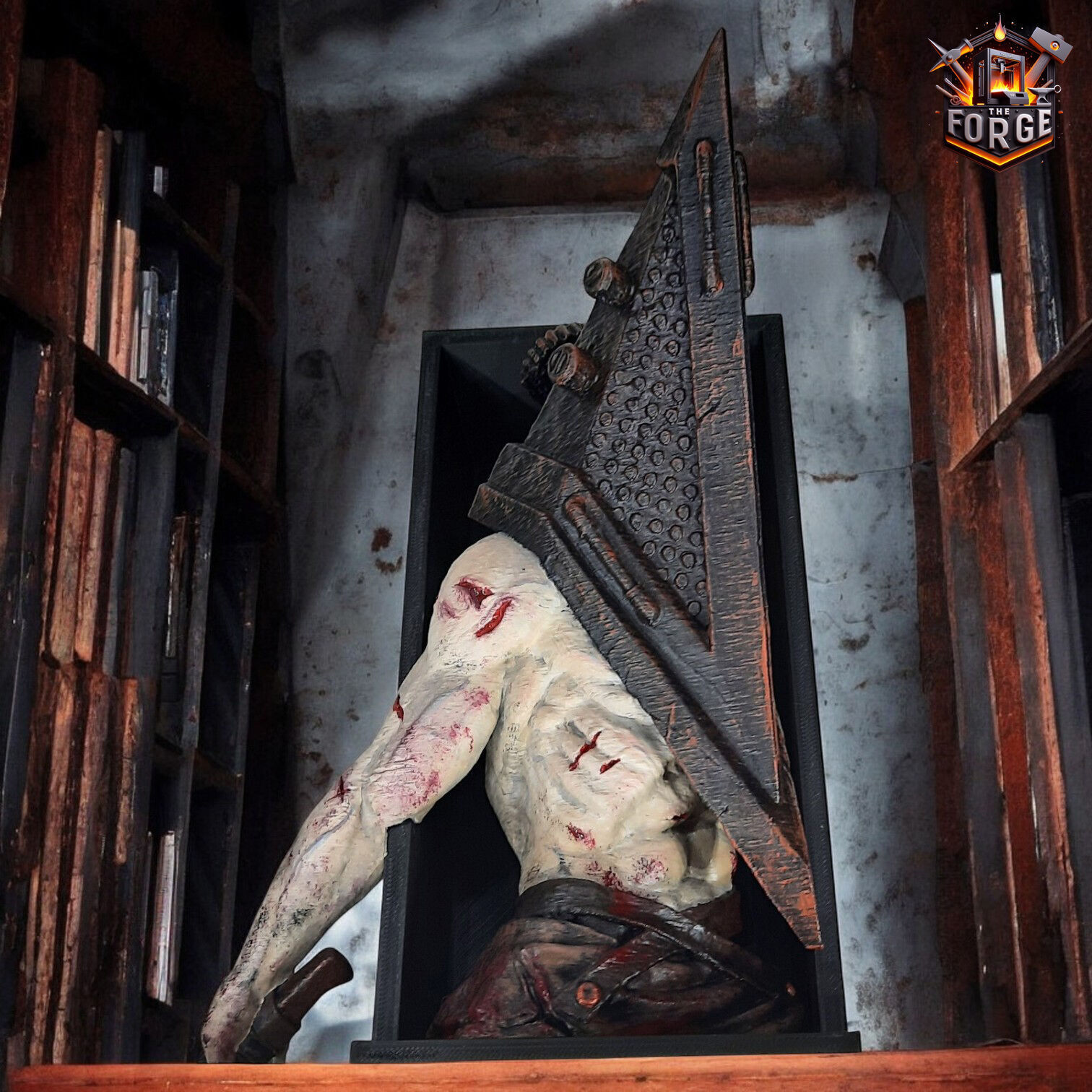 Silent Hill - Pyramid Head - Book Nook 3D print model_3