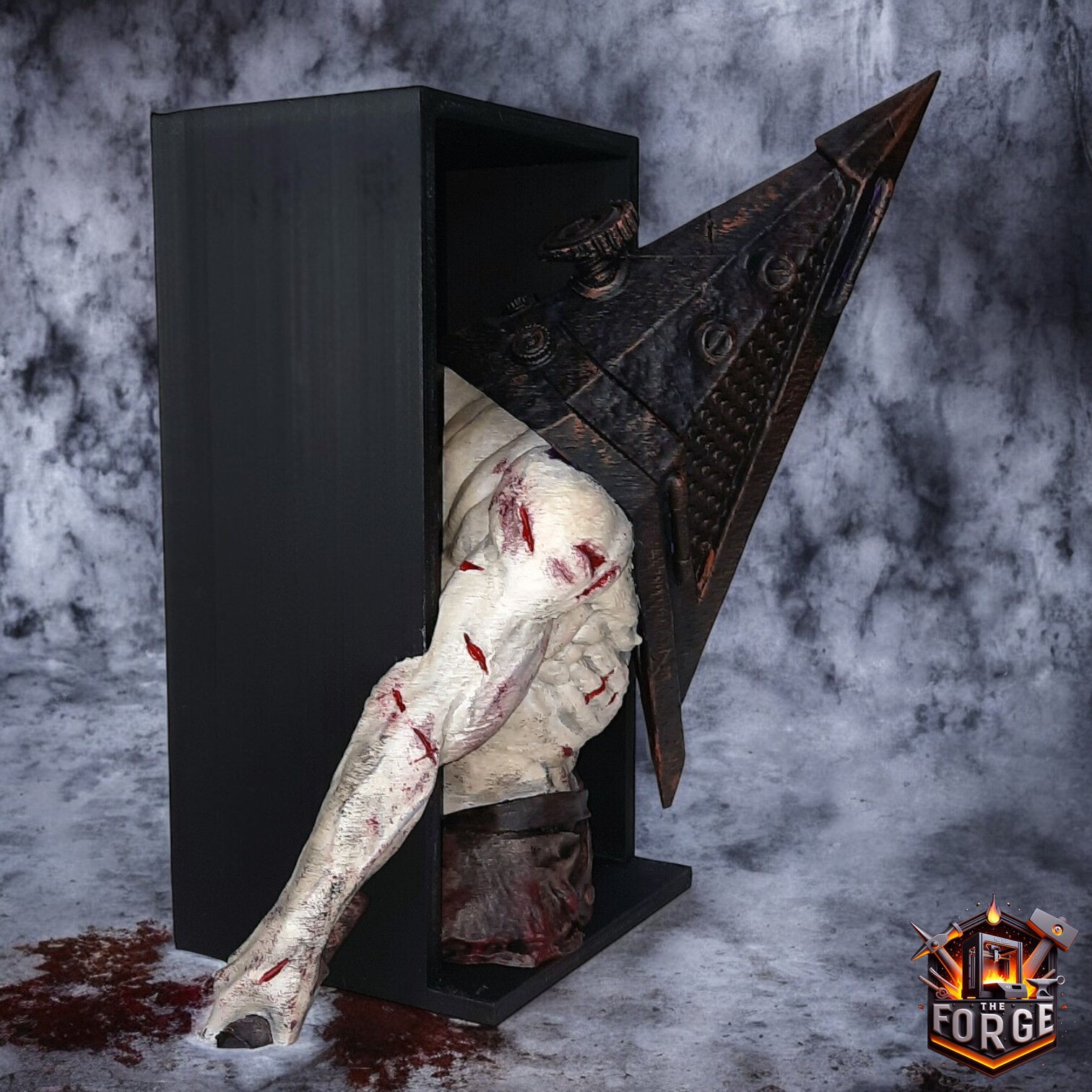 Silent Hill - Pyramid Head - Book Nook 3D print model_1