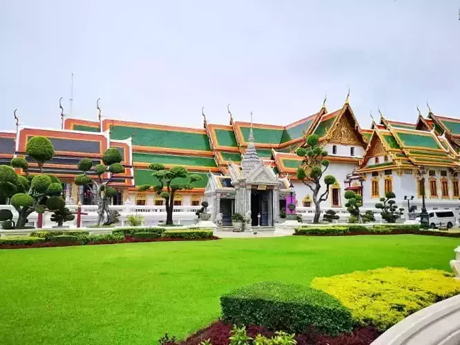 The Phra Maha Monthien