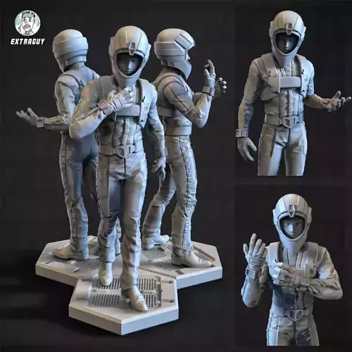 Macaroni 2 Pilot 100mm and 32mm 