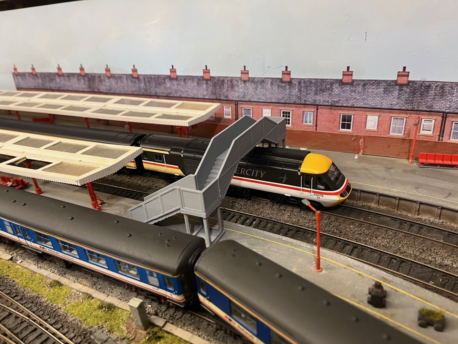 Model Railway Concrete Platform Footbridge 3D print model_3