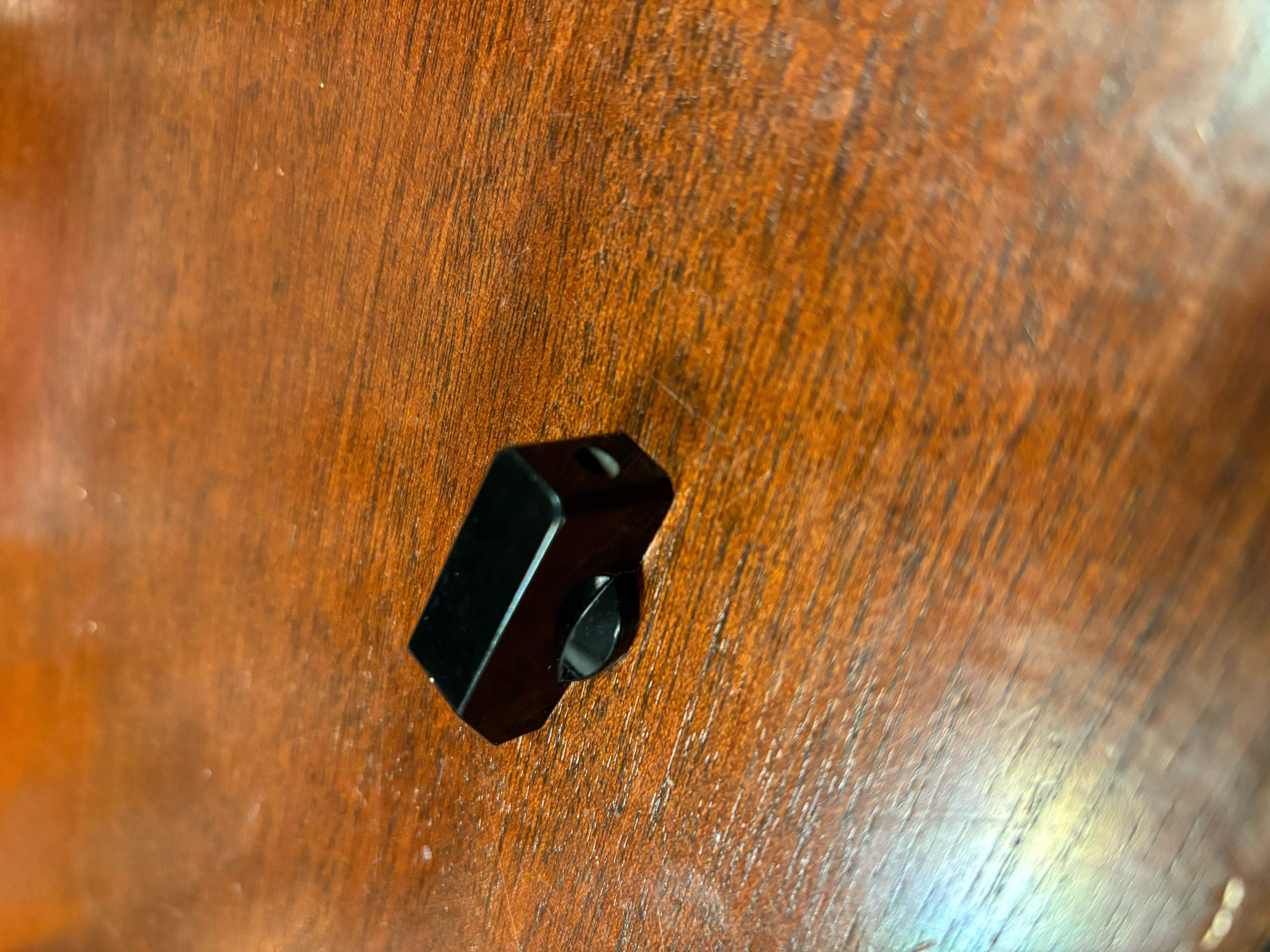 Pultec CC-04-001 Bakelite audio equipment knob - 3d Printable 3D model_3