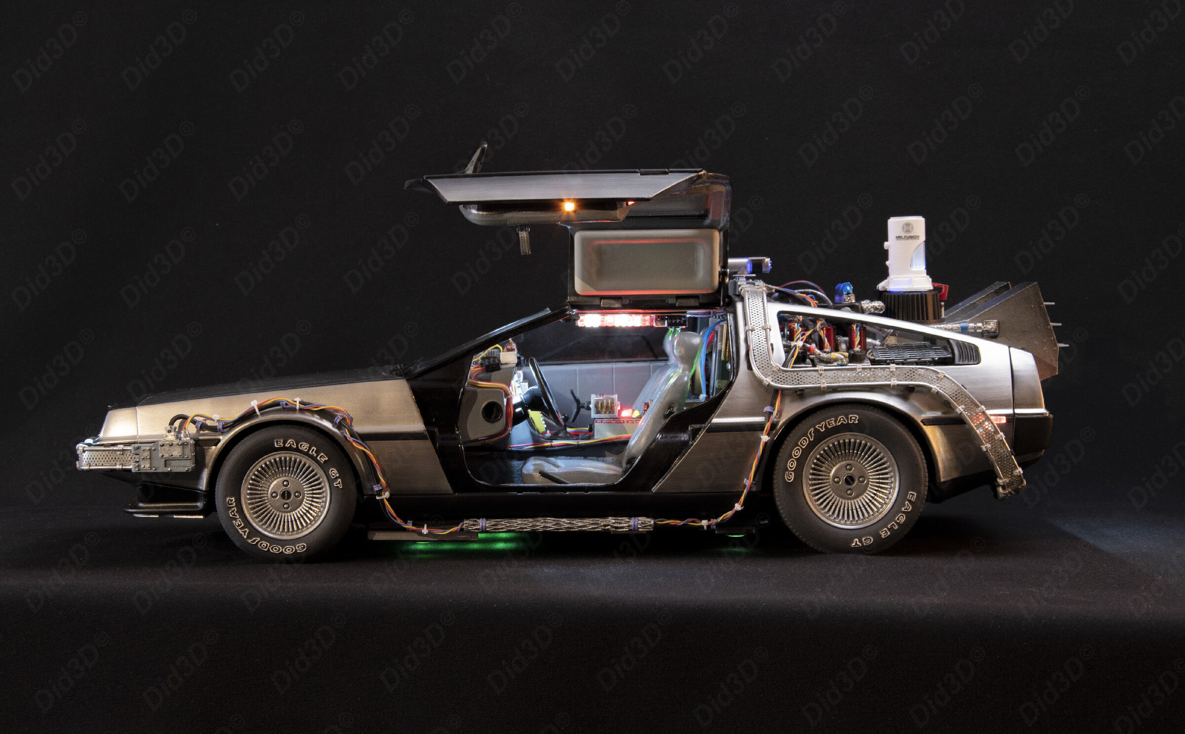 Flying DELOREAN V2 Animatronic 1-8 Scale 530mm 3D print model_5