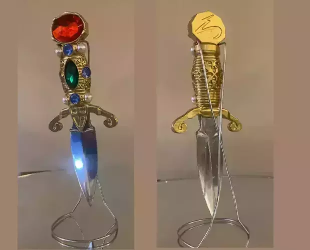 Elvira Dagger