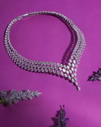 diamond necklace 