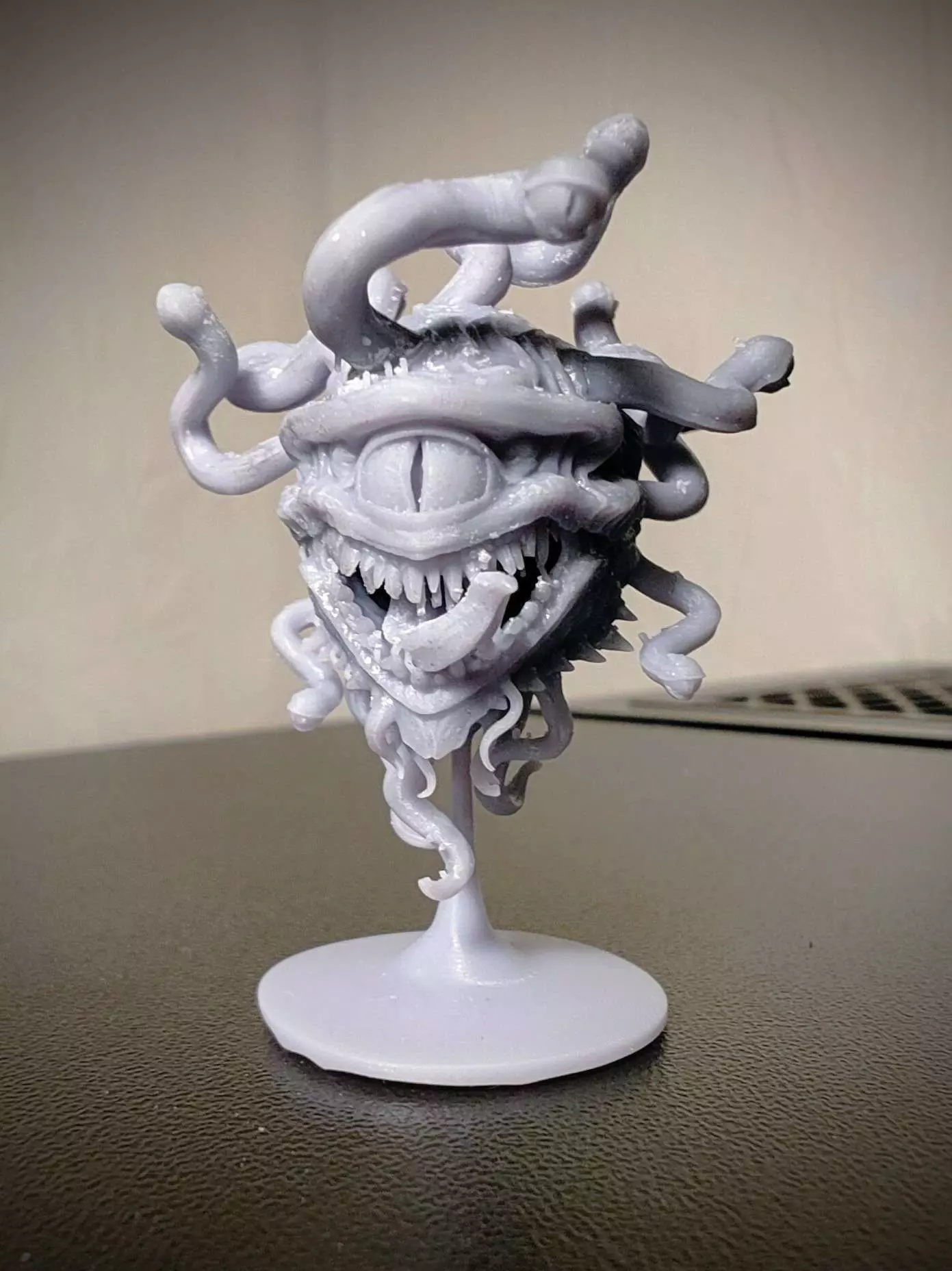 Beholder mini figure DnD Free 3D print model_4