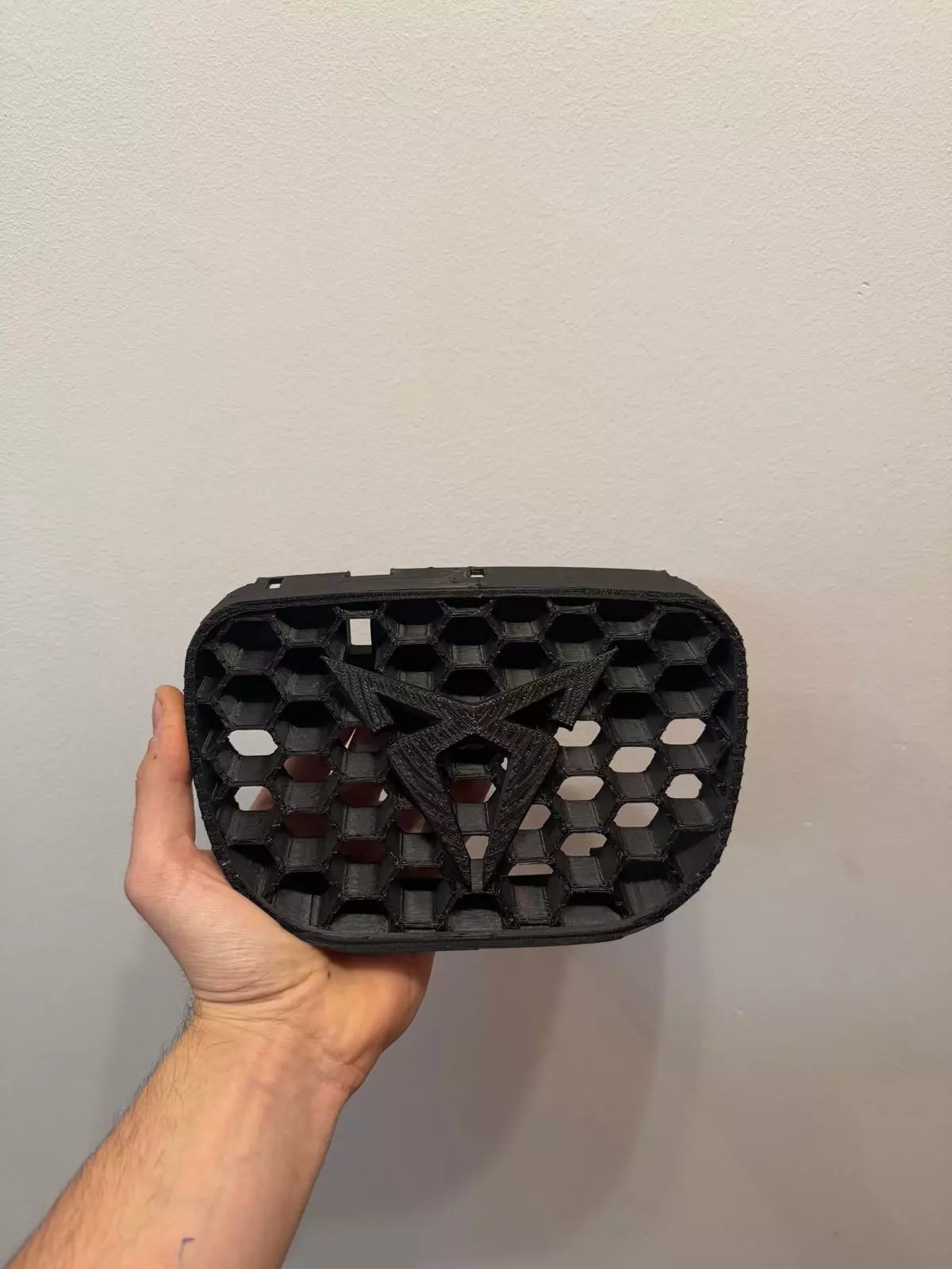 CENTRAL GRILLE SEAT LEON CUPRA MK1 3D print model_0