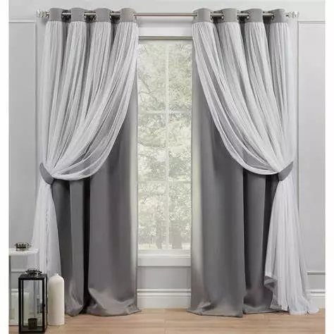 Curtains Low-poly 3D model_0