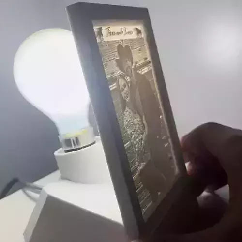 Lithophane stand with Light Bulb Mount