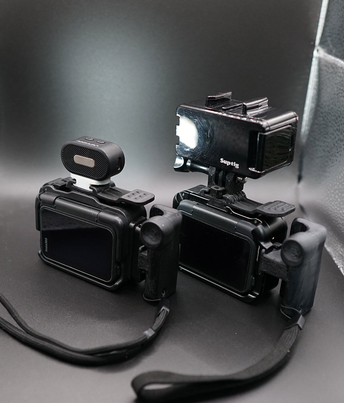 Insta360 Ace Pro and Ace Pro 2 Camera Trigger Grip Kit 3D print model_2