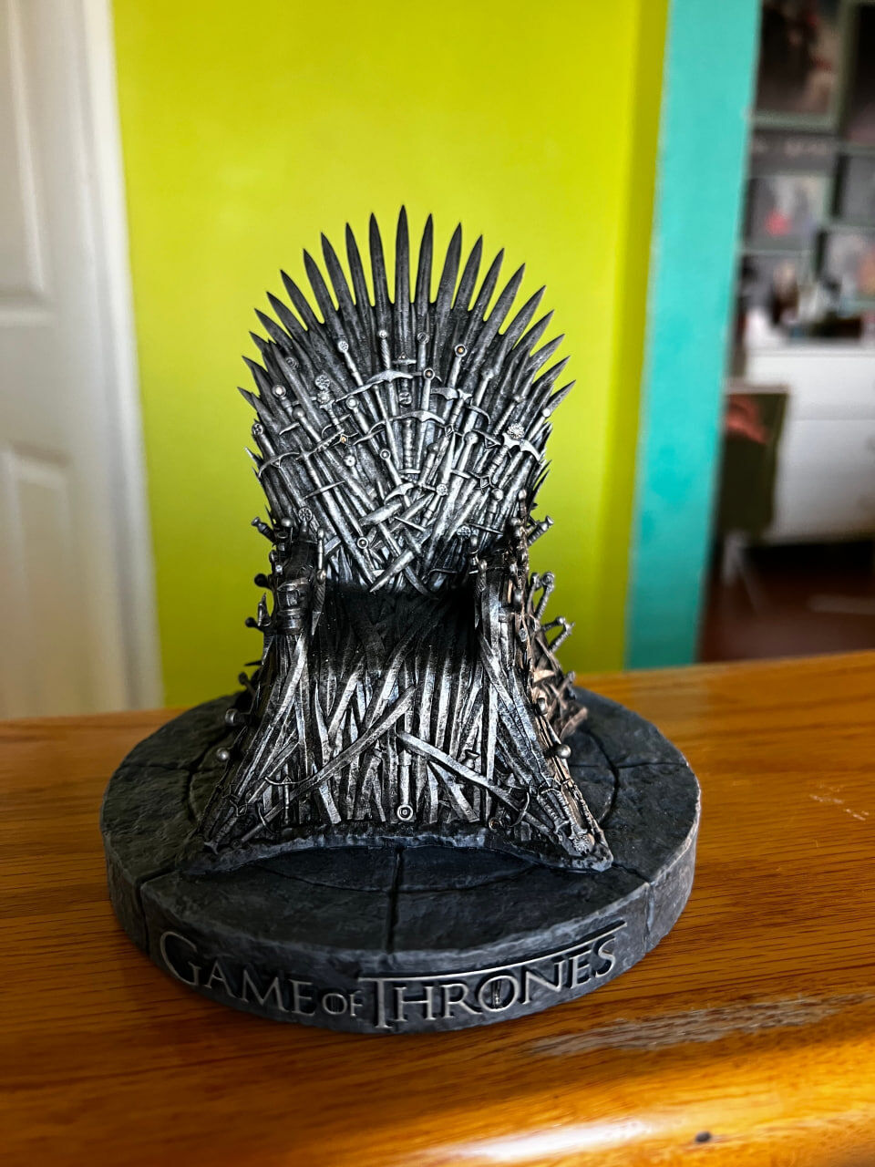 Iron Throne 3D print model_3