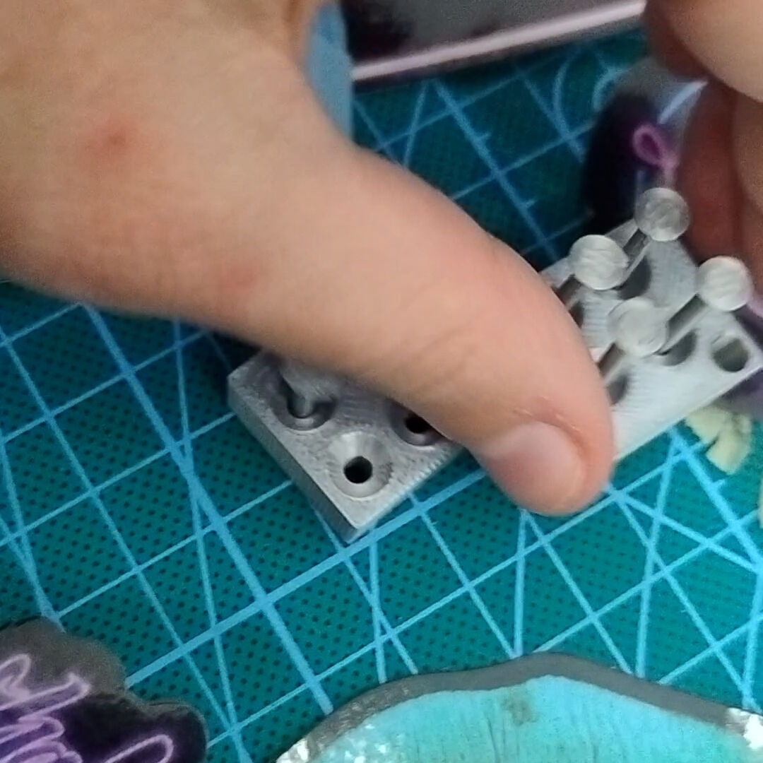 EcoFriendly Push-Pin Maker 3D print model_16