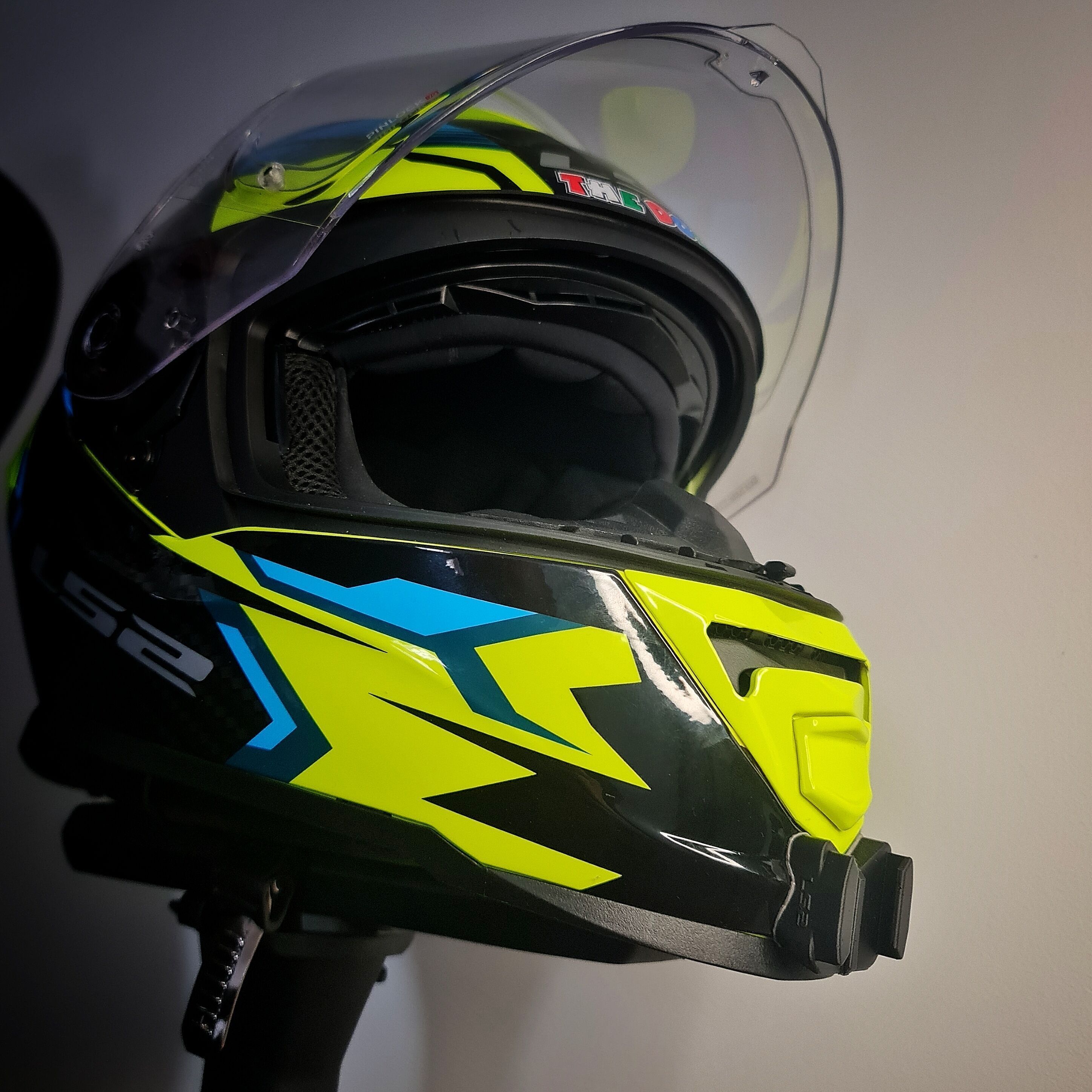 GoPro mount LS2 STORM II 3D print model_2