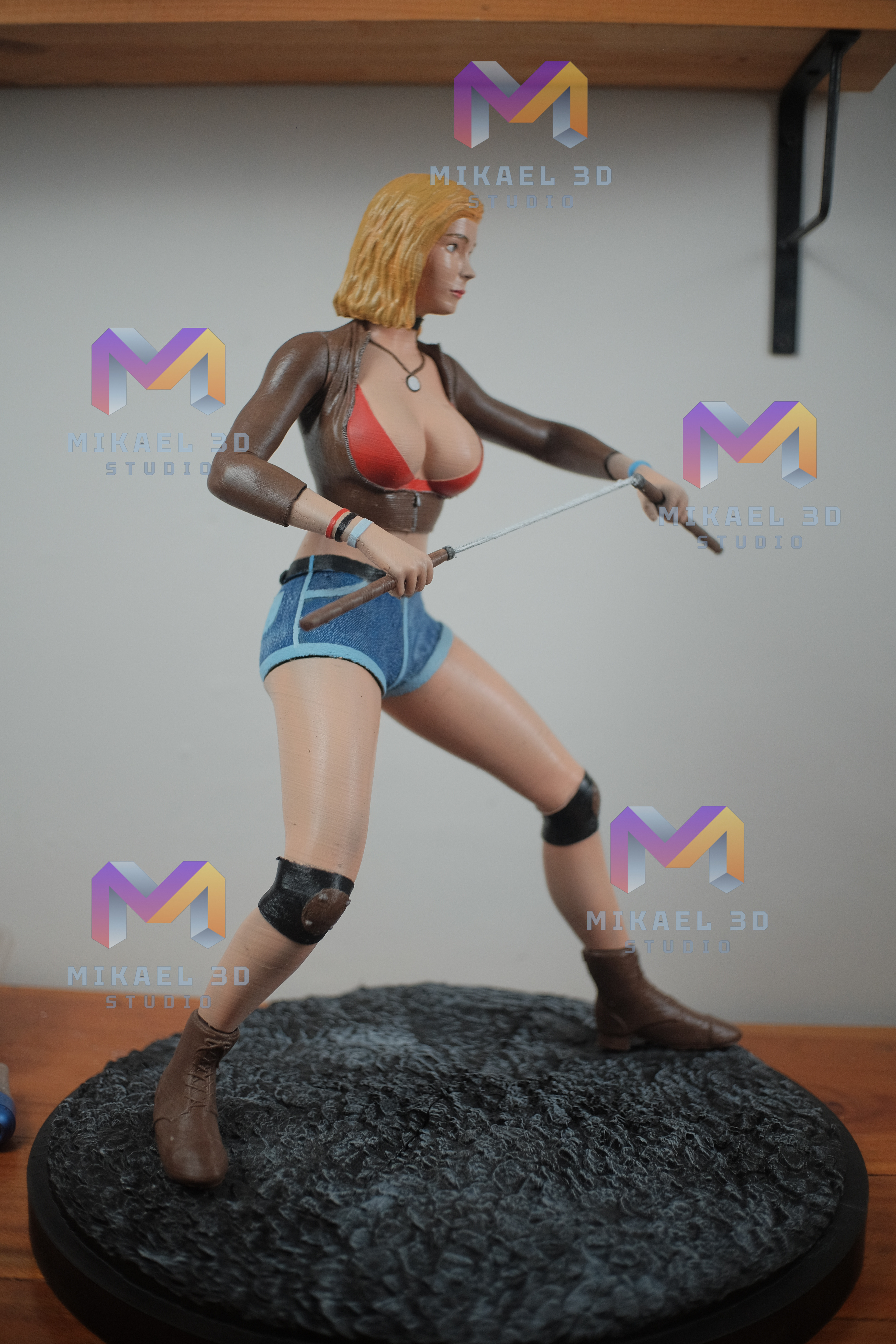 Weaponiser Woman 3D print model_4