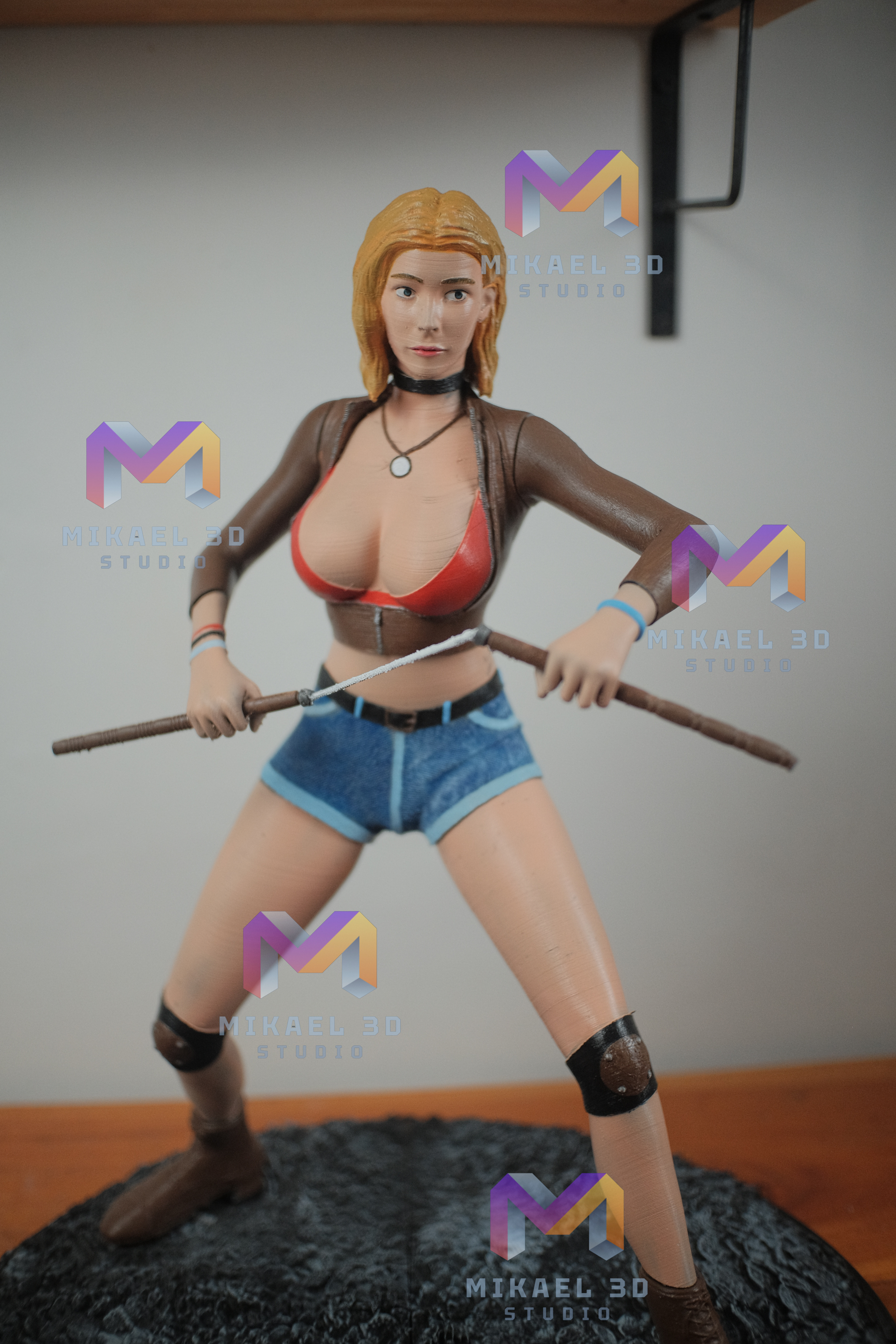 Weaponiser Woman 3D print model_2