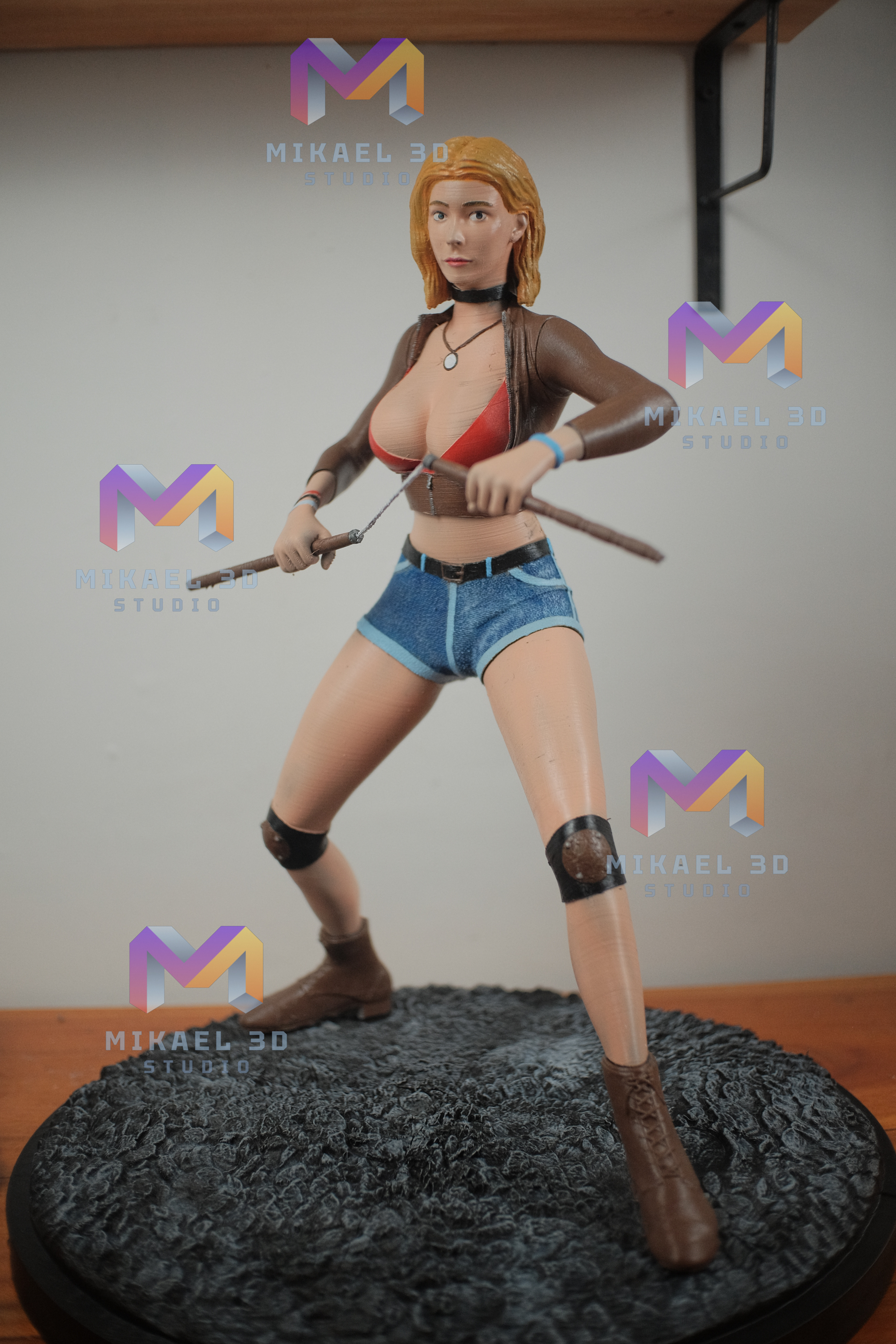 Weaponiser Woman 3D print model_6