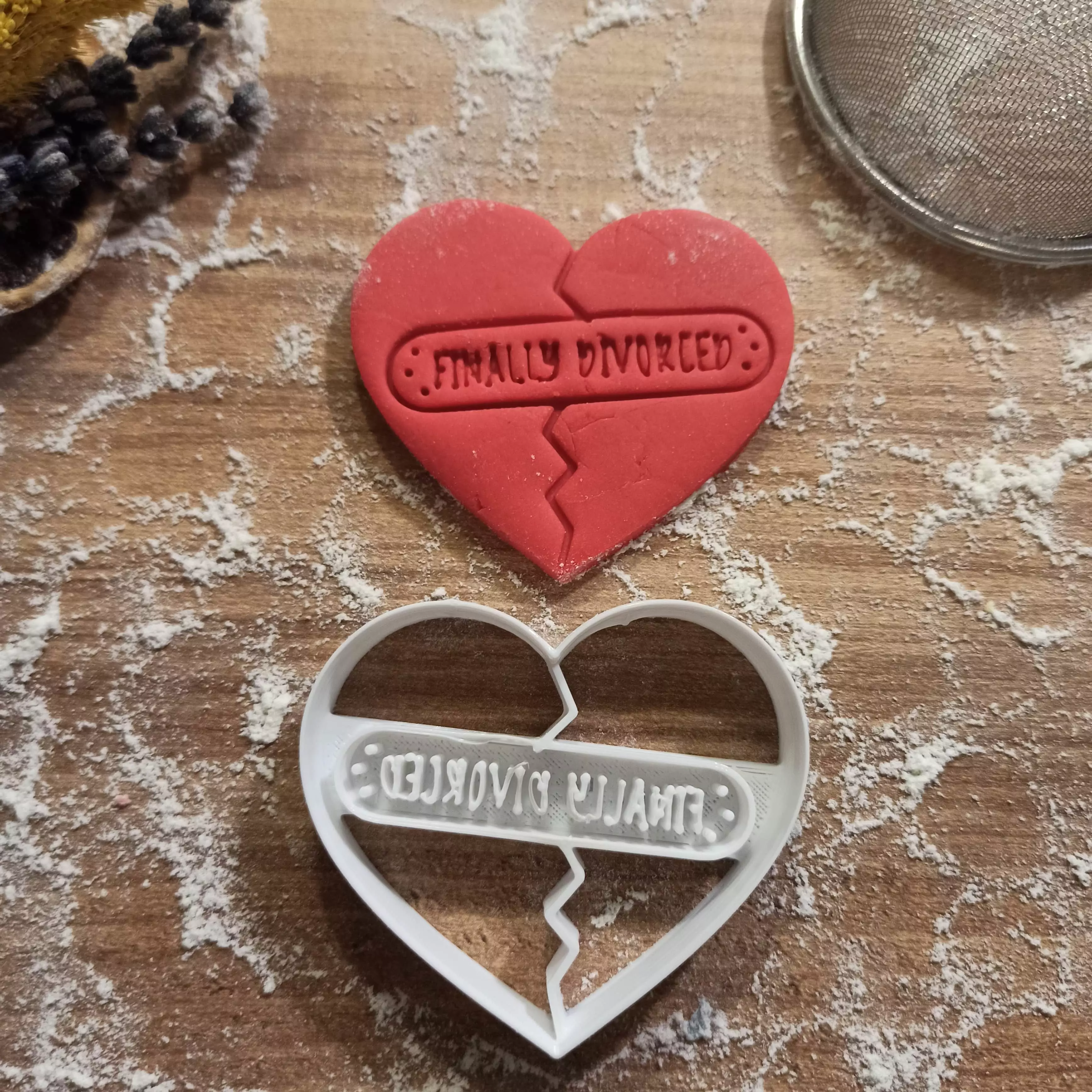 Finally Divorced Cookie - Clay Cutter 3D print model