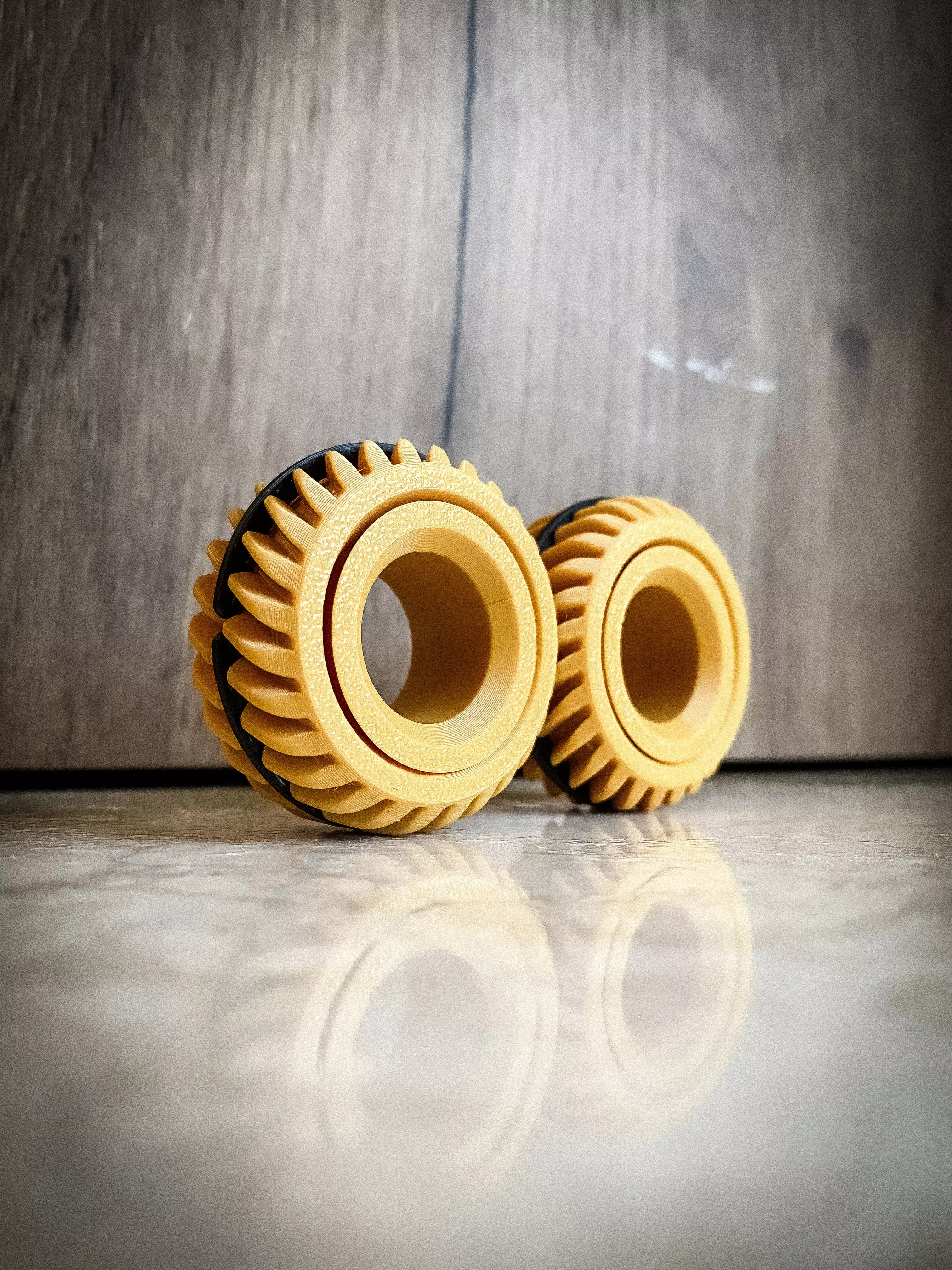 Double Helical Gear w Retainer Ring Fidget Spinner 3D print model_0
