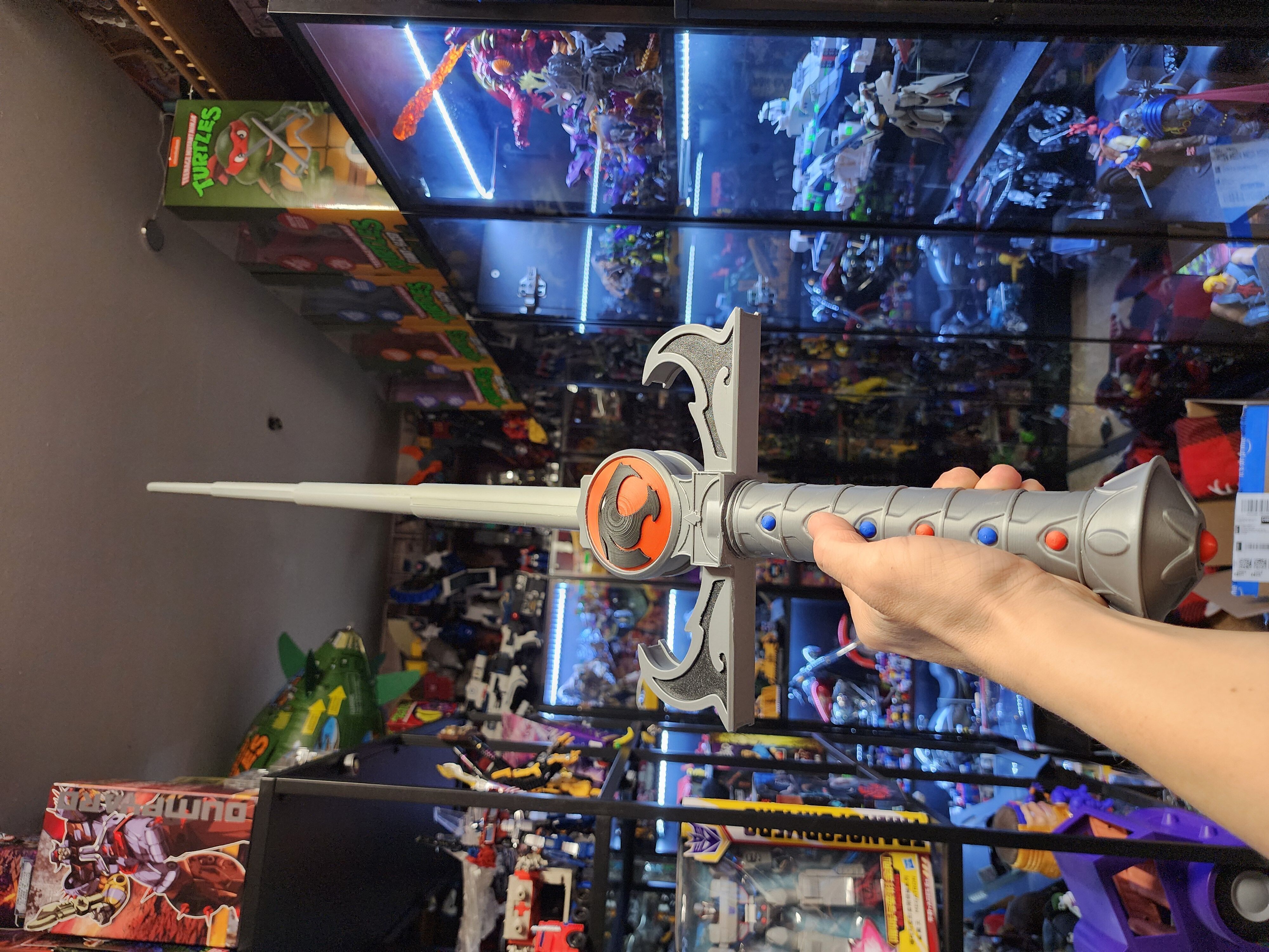 Lion O Collapsible Sword of Omens 3D print model_2