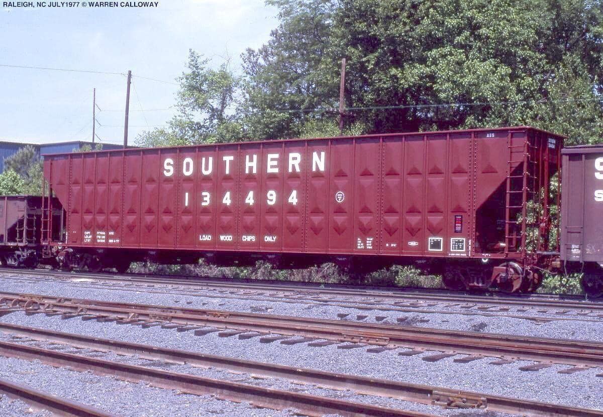 HO Greenville 100-Ton 7526 Cubic Foot Woodchip Hopper 3D print model_3