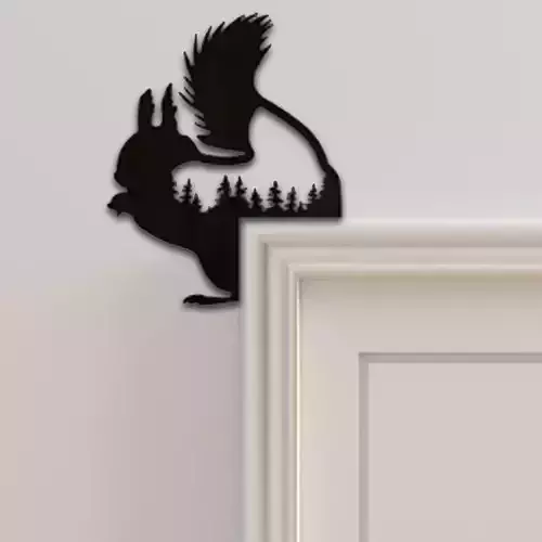 Squirrel Door Corner Decor