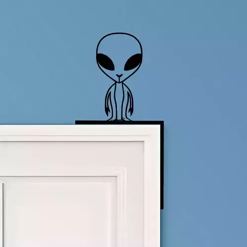 Alien Door Corner Decor