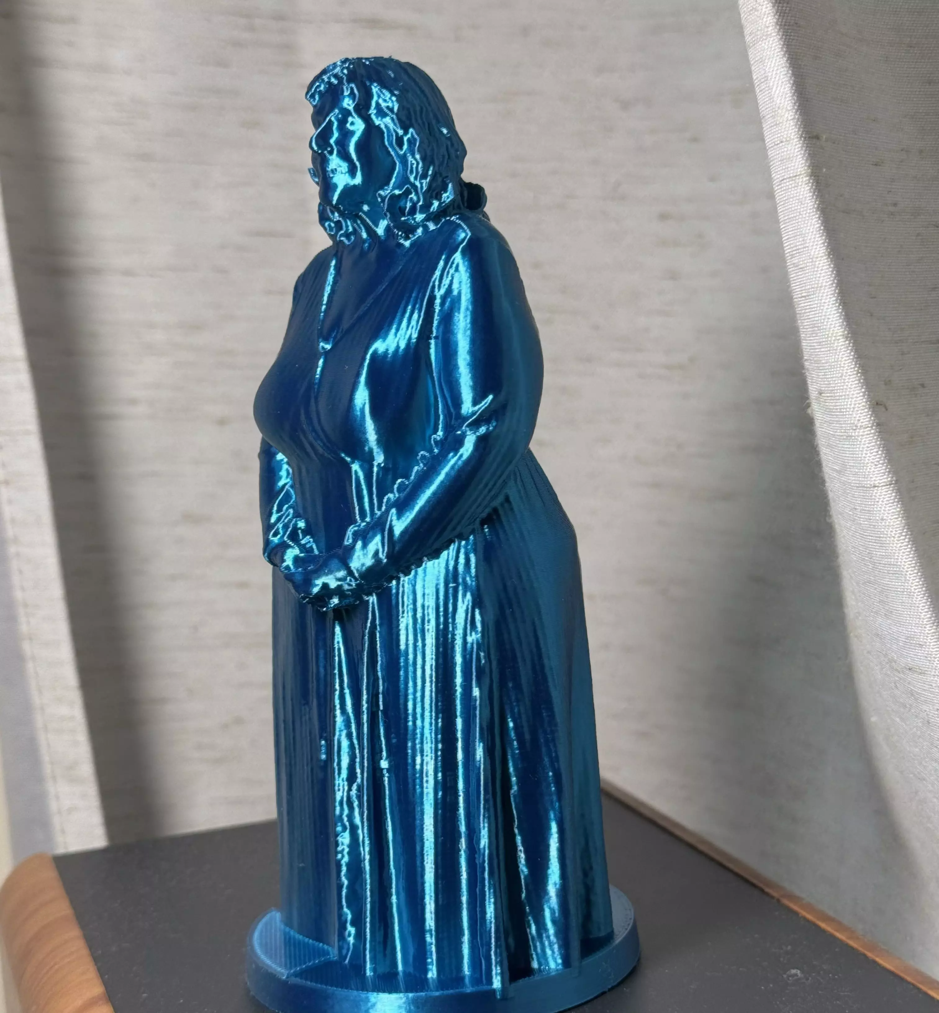 Hidden Blade Statuette for OTF knives 3D print model_0