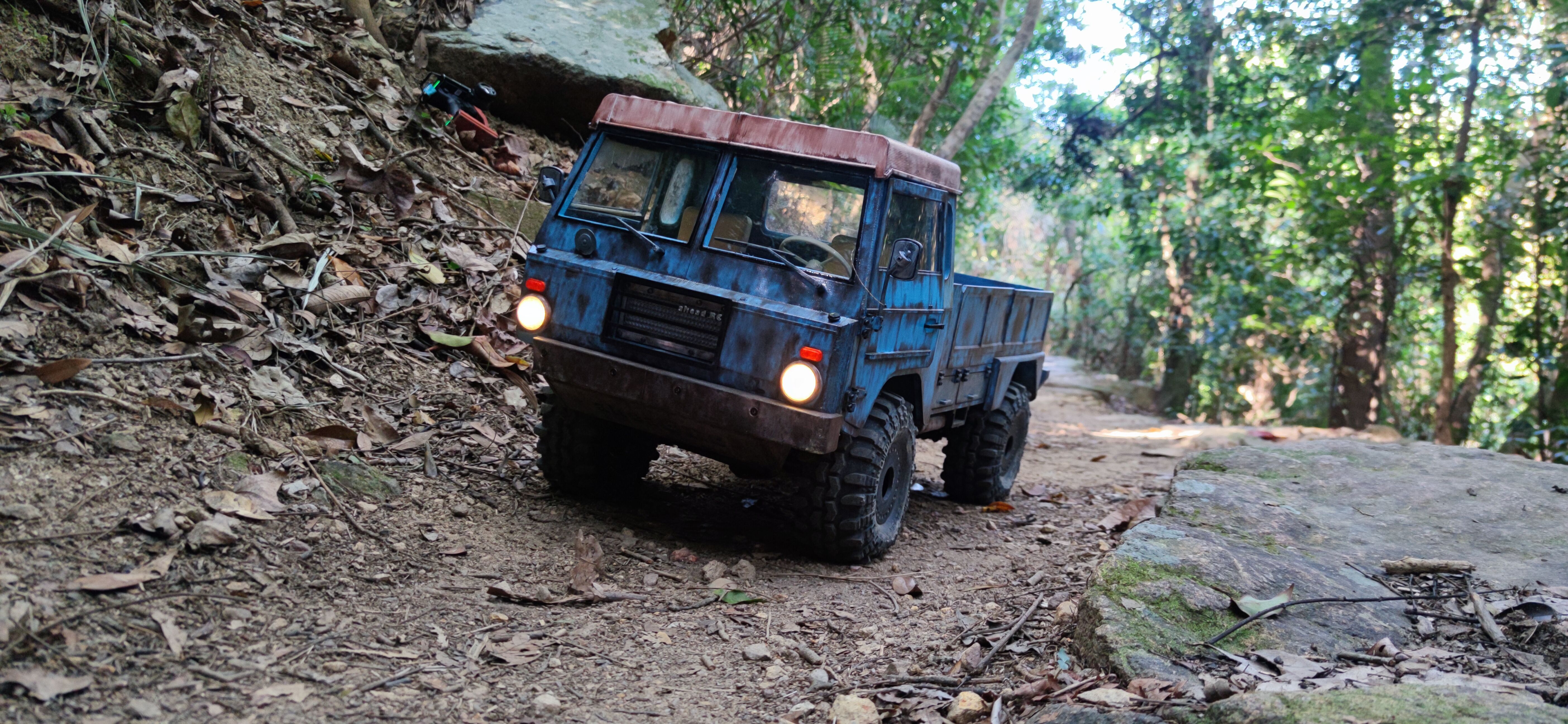 Crawler V306 Cab SCX6 - 1-6 RC body 3D print model_23