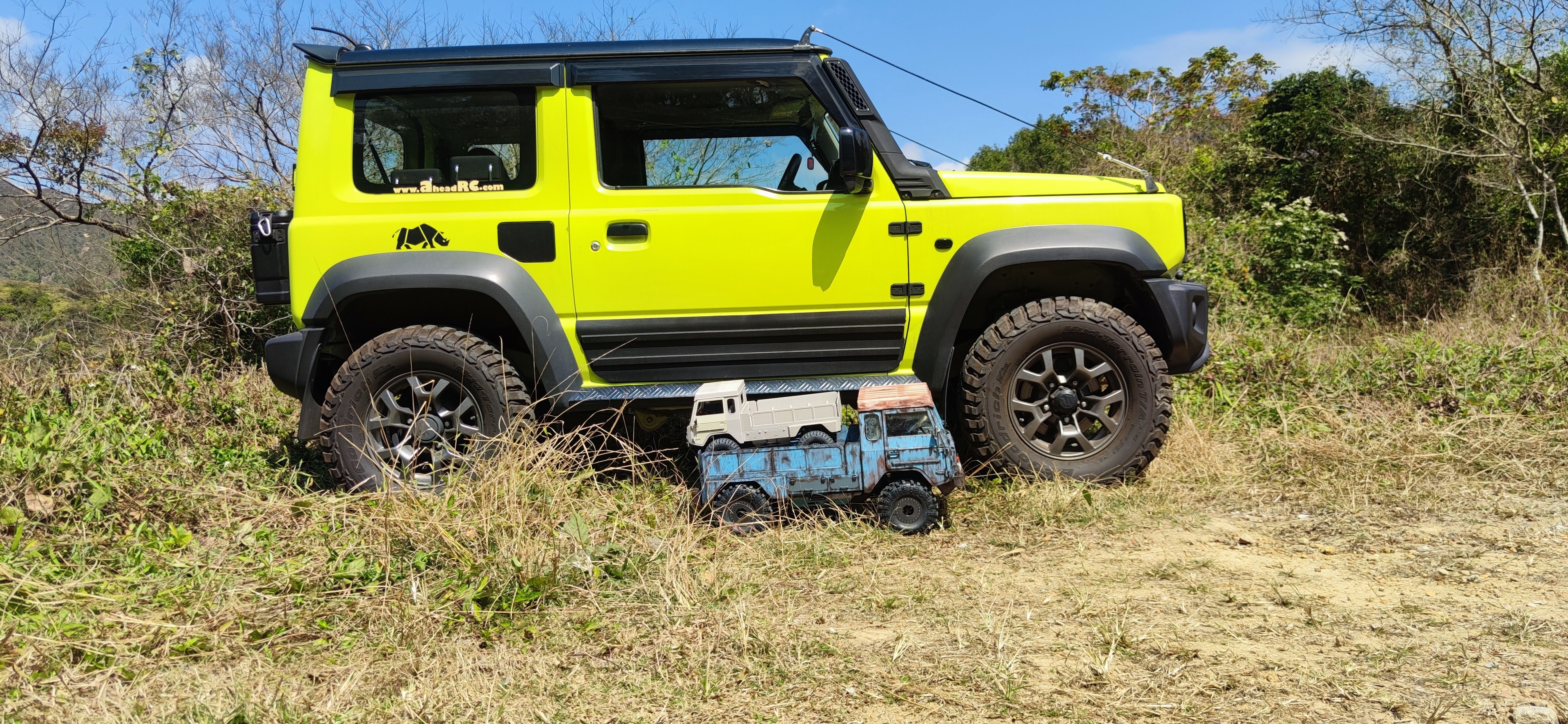 Crawler V306 Cab SCX6 - 1-6 RC body 3D print model_21