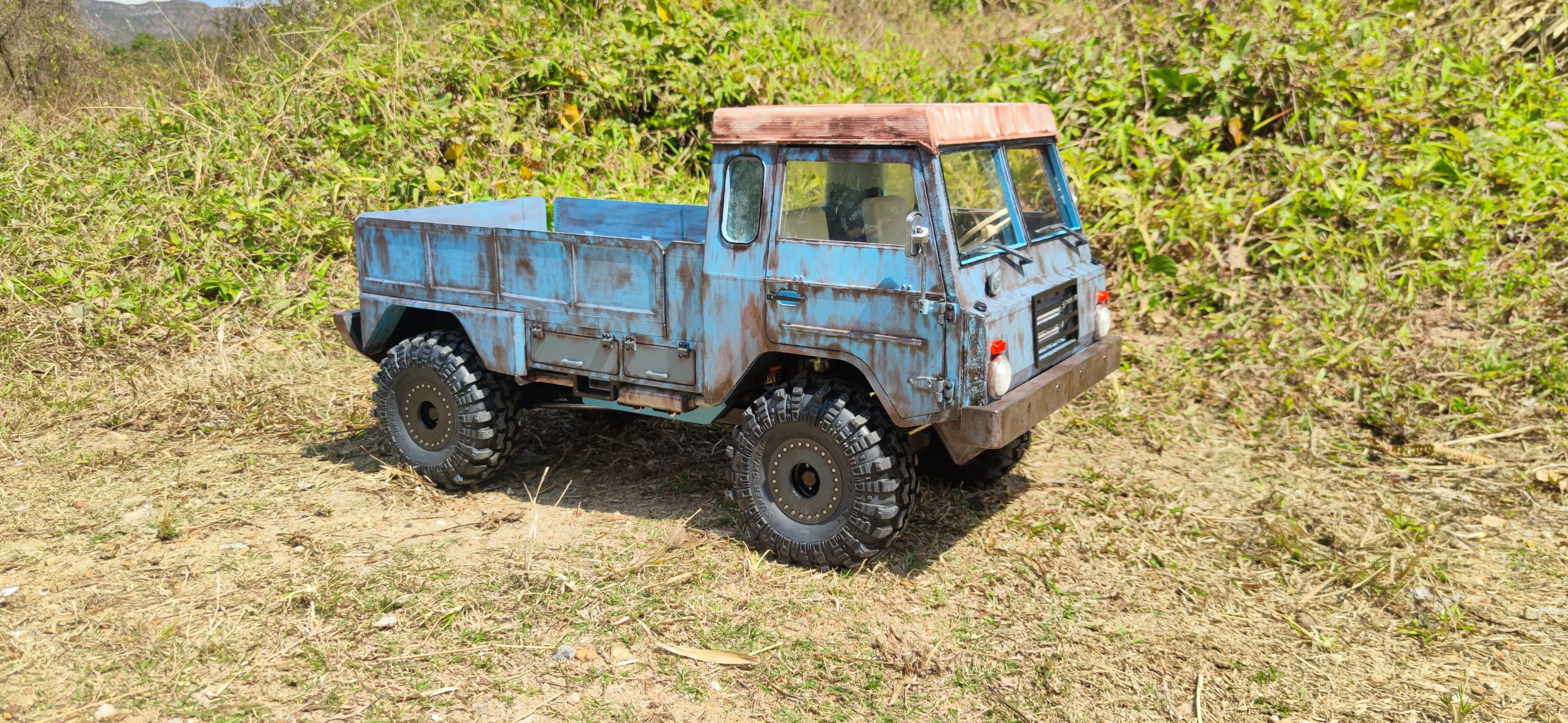 Crawler V306 Cab SCX6 - 1-6 RC body 3D print model_7