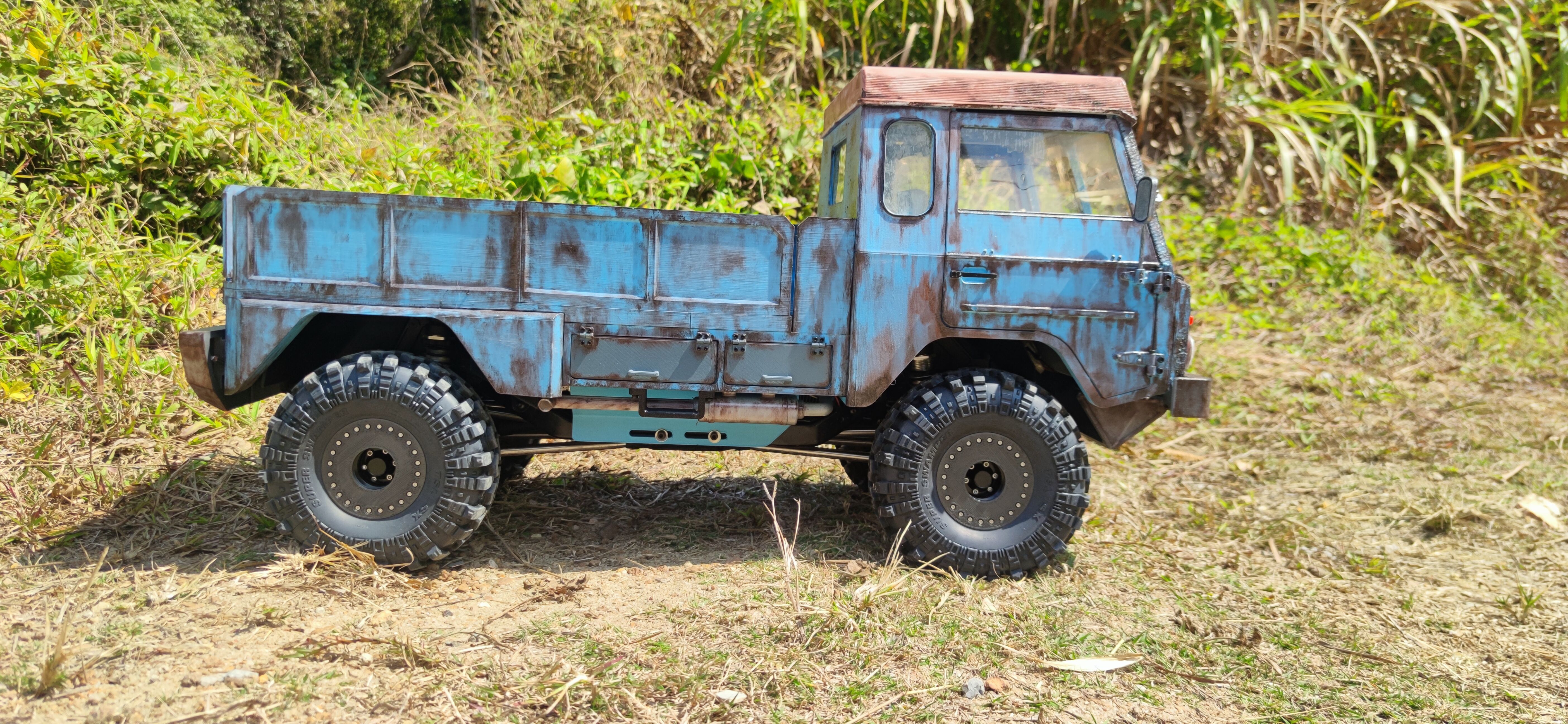 Crawler V306 Cab SCX6 - 1-6 RC body 3D print model_6