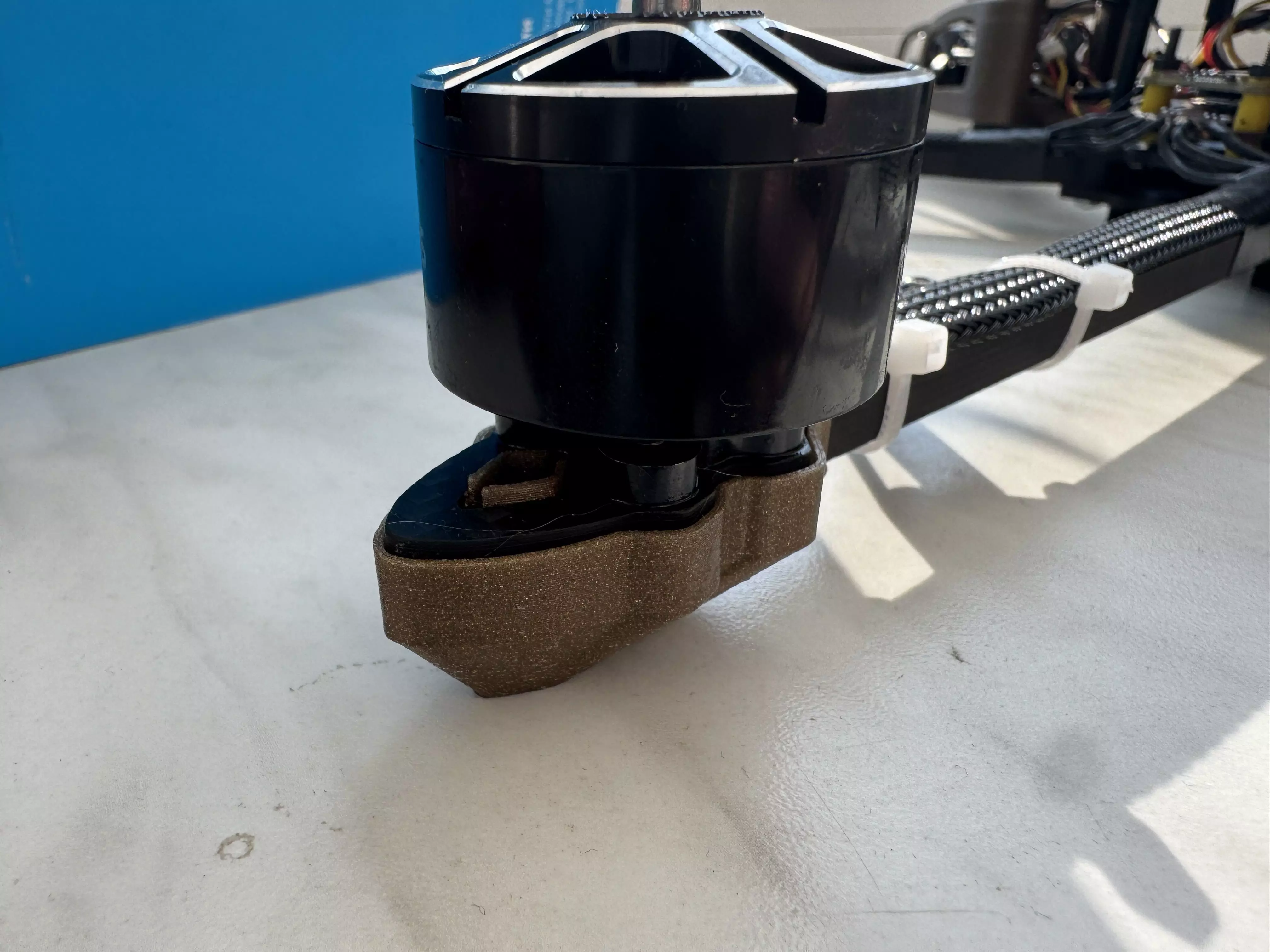 GEPRC MARK4 V2 10 INCH 7plusMM ARM PROTECTOR CLIP ONLY NO BOLTS 3D print model_0