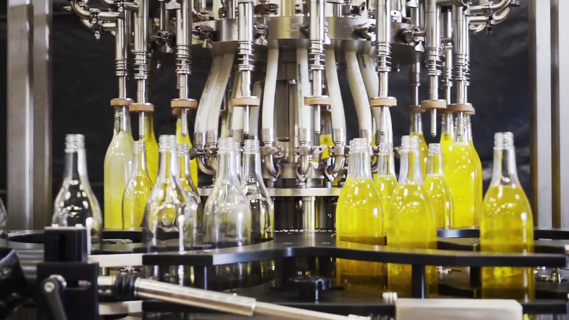 Three in One Rotary Filling Machine 18 Heads 3D model_19