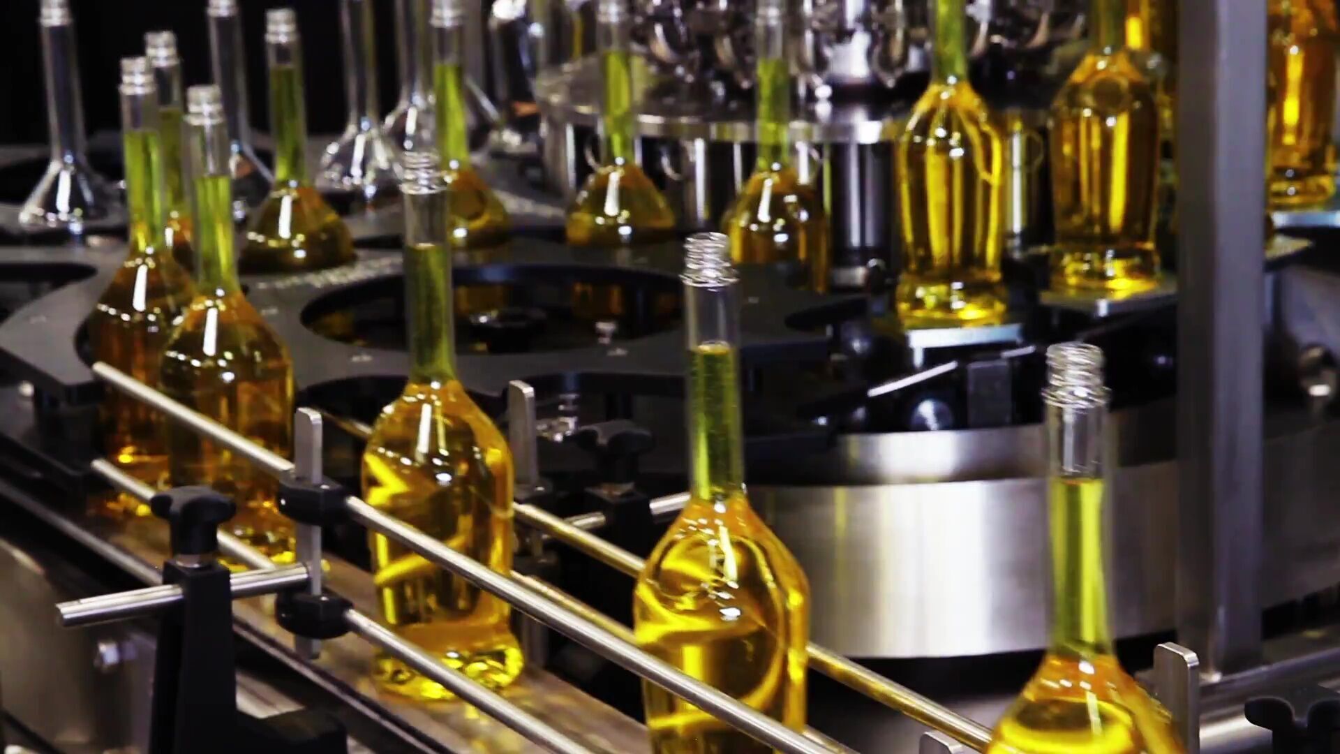 Three in One Rotary Filling Machine 18 Heads 3D model_4