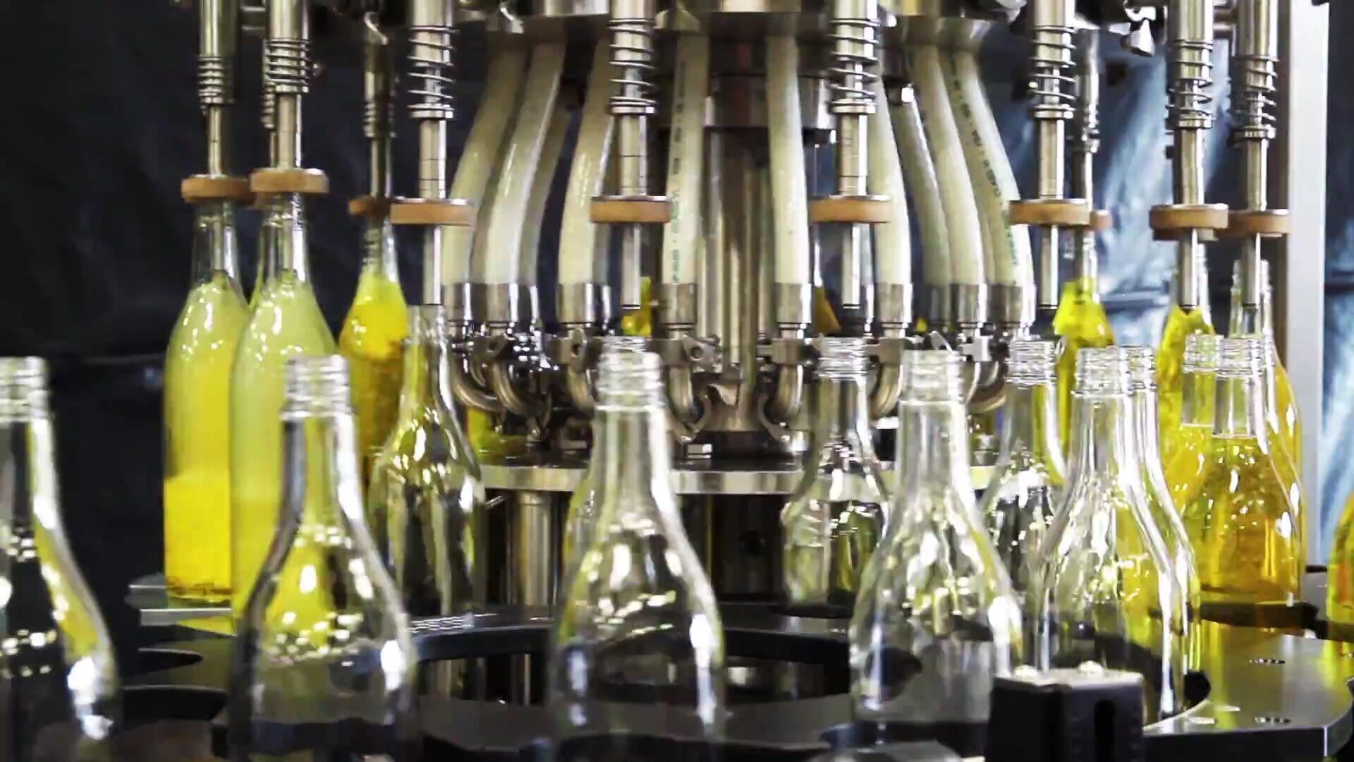 Three in One Rotary Filling Machine 18 Heads 3D model_18