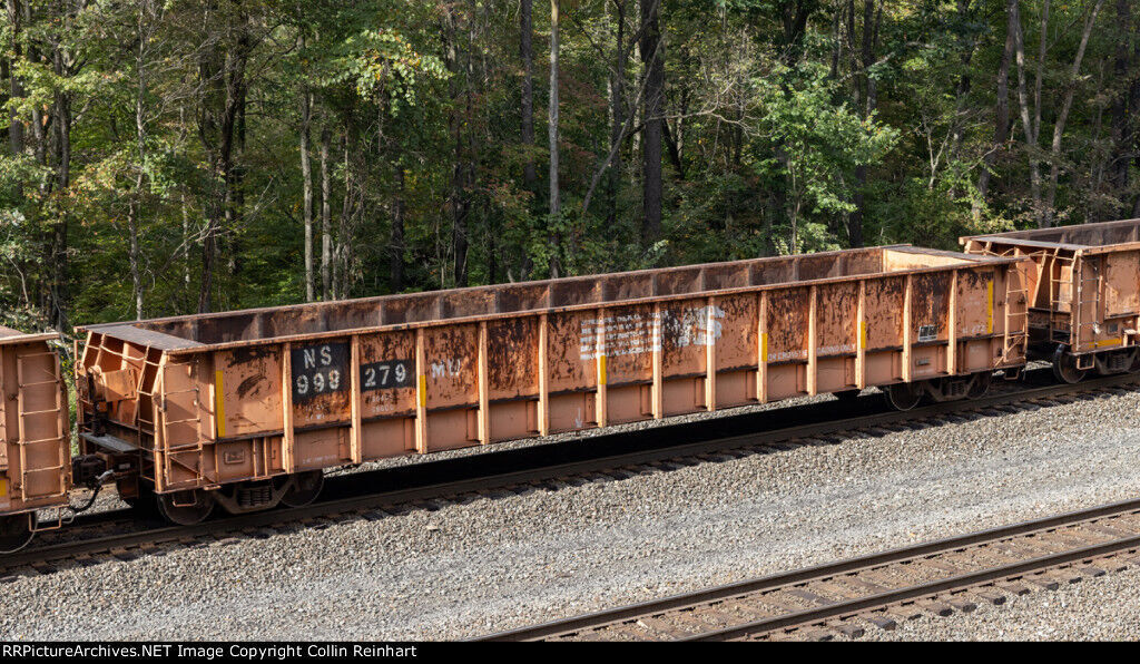 HO Norfolk Southern M-272 MOW Crosstie Gondola  3D print model_1