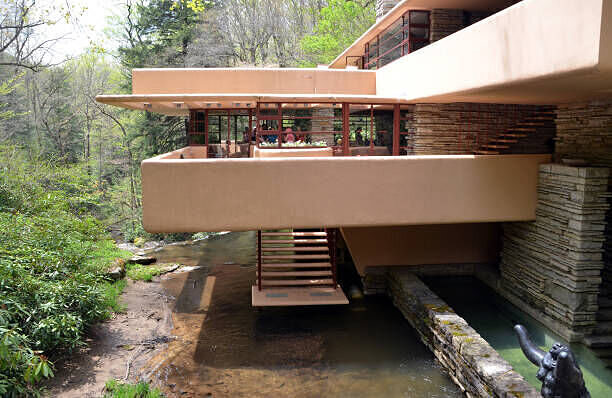 FLW on falling water  Free 3D print model