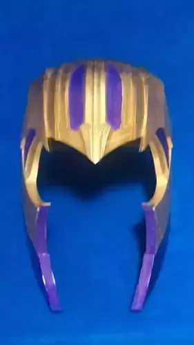 Casco Thanos ultradetailed 