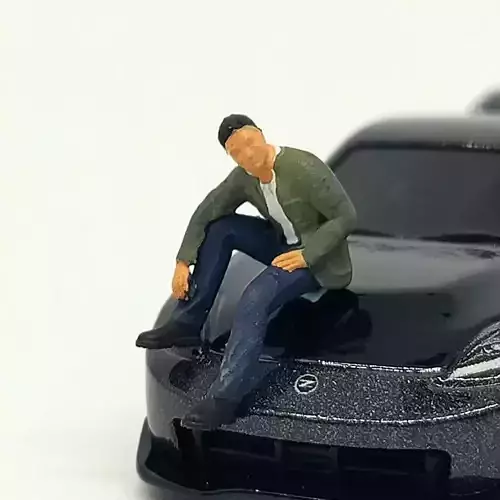 1-64 Scale Figure of Drift King Takashi Sitting FnF Tokyo Drift  3D print model