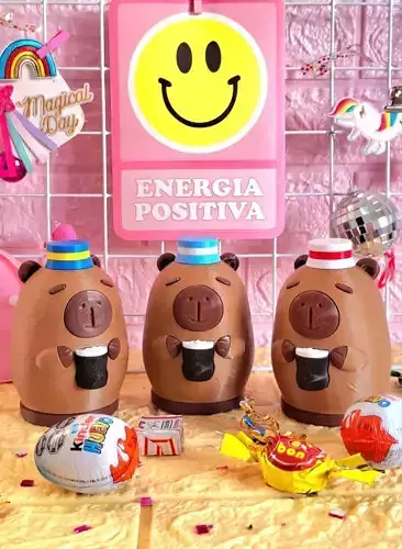 huevo de pascua capybara carpincho 