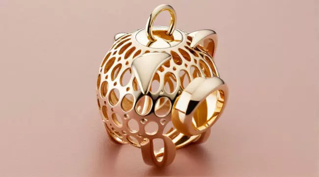 Piggy Pendant Jewelry Gold 3D print model_0